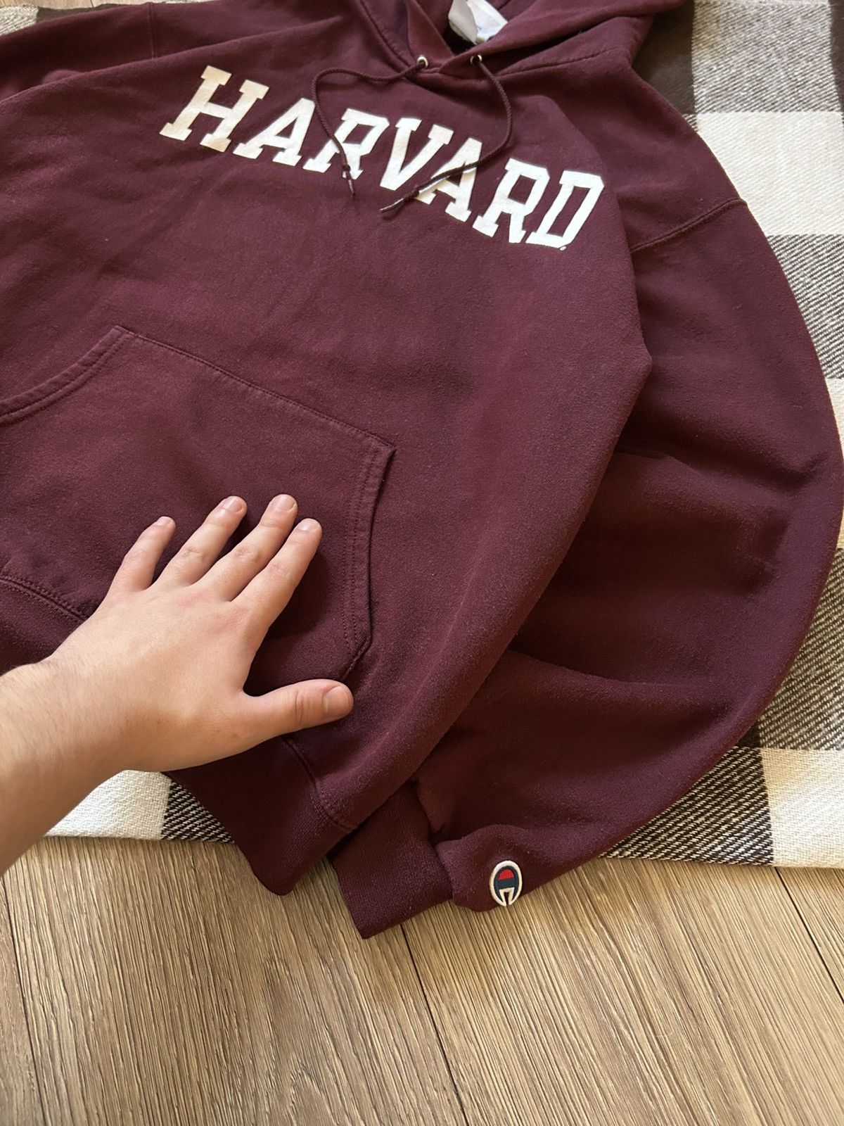 Champion Vintage Harvard Big logo hoodies champion mens size M Size US M / EU 48-50 / 2 - 5 Thumbnail