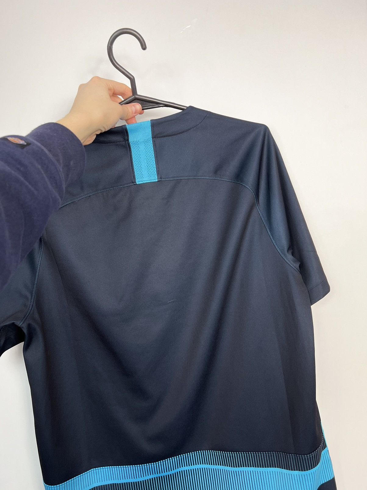 Nike Nike Hertha Berlin 2018/2019 Soccer Jersey Size US M / EU 48-50 / 2 - 4 Thumbnail