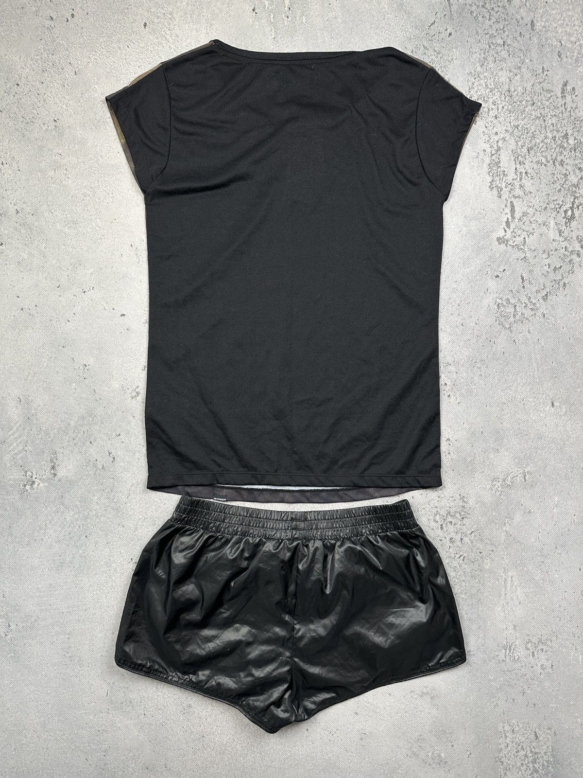 Adidas Adidas Originals Eagle Print Sample Tee & Shorts Set Rare Size 28" / US 6 / IT 42 - 15 Thumbnail