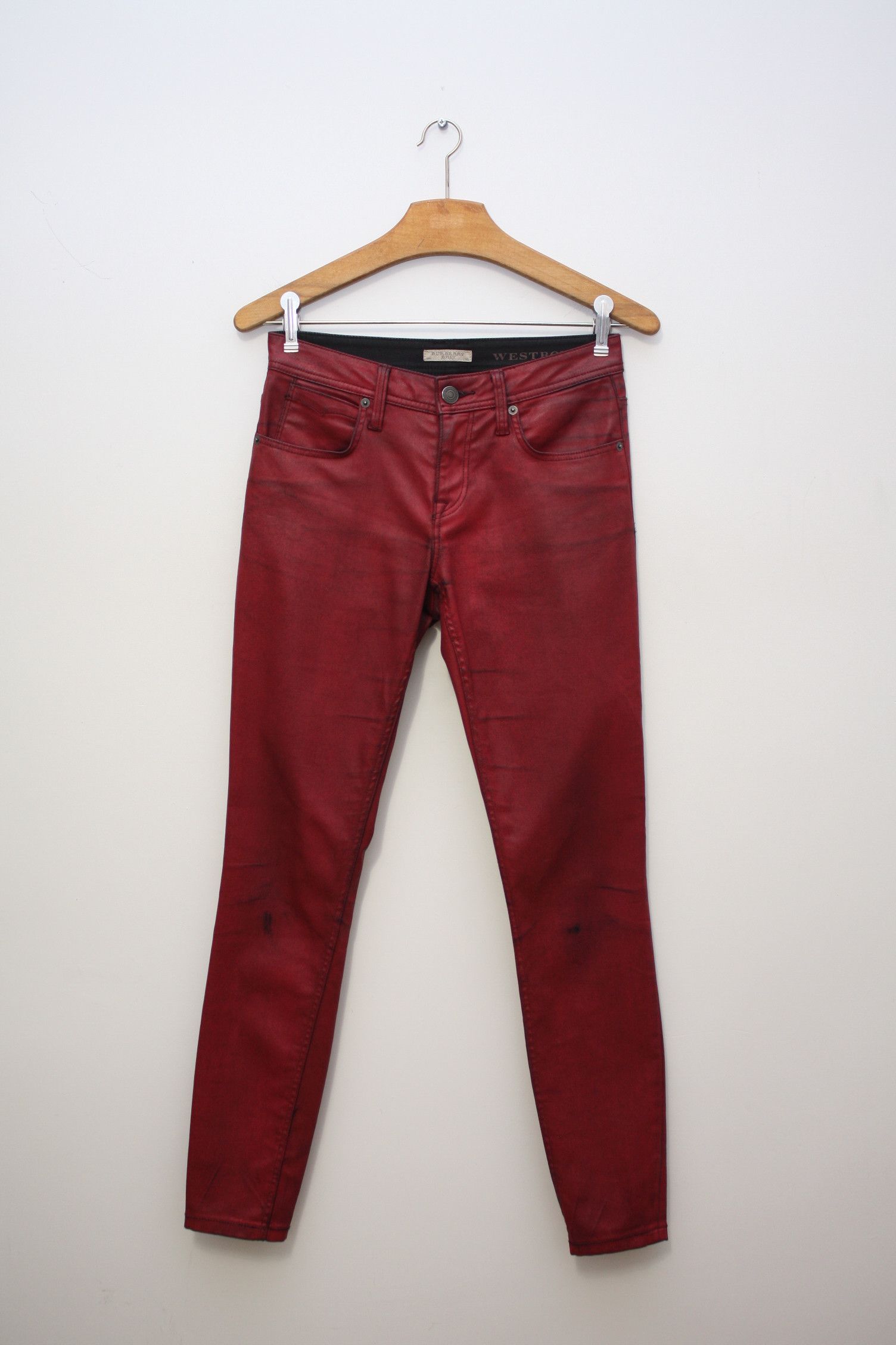 Burberry Burberry Brit Westbourne Skinny Ankle Red Denim Pants W26 Size 26" / US 2 / IT 38 - 2 Thumbnail