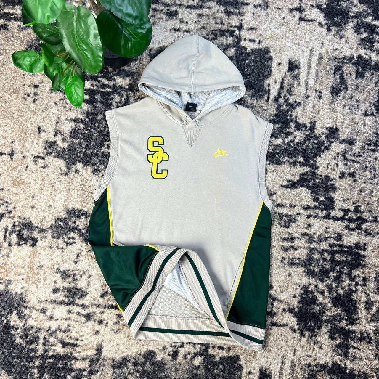 Nike Nike Supreme Court Vintage Y2K Sleeveless Hoodie Size US L / EU 52-54 / 3 - 1 Thumbnail