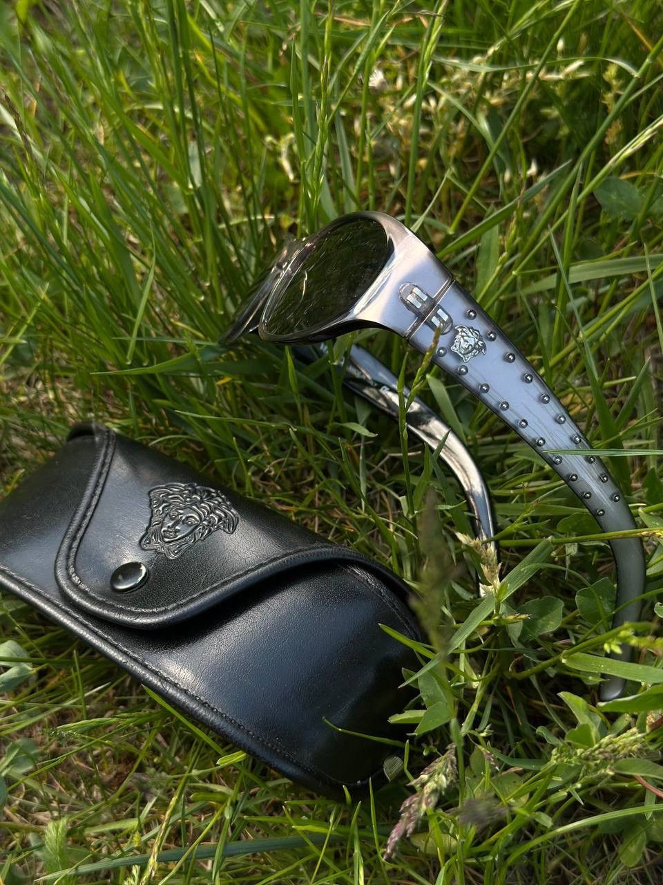 Versace Rare Gianni Versace Vintage Sunglasses Medusa - 435 362/476 Size ONE SIZE - 5 Thumbnail