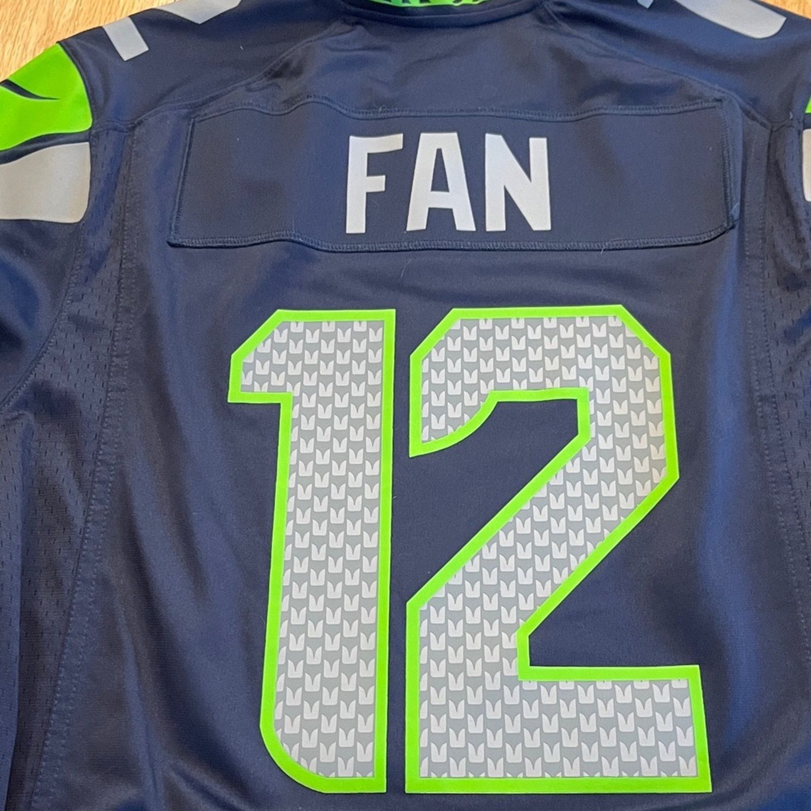 Nike Men’s Nike Seattle Seahawks Navy 12th Man Jersey, medium Size US M / EU 48-50 / 2 - 8 Thumbnail
