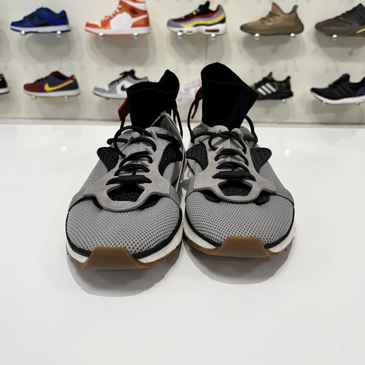Adidas × Alexander Wang Adidas x Alexander Wang Sneakers Size US 9.5 / EU 42-43 - 9 Thumbnail