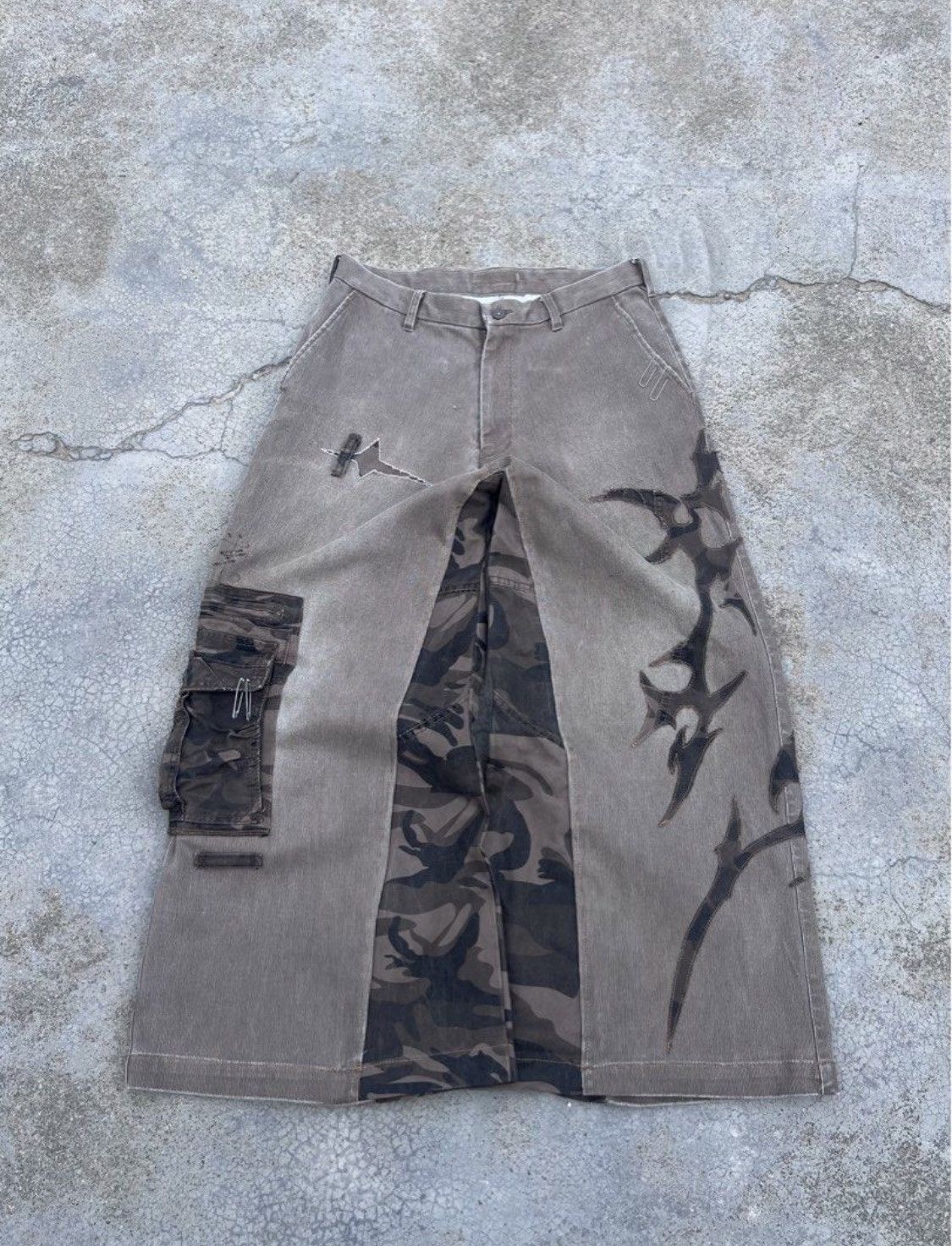 Japanese Brand Fulgurite coduroy rework Wide leg Baggy Size US 32 / EU 48 - 1 Thumbnail