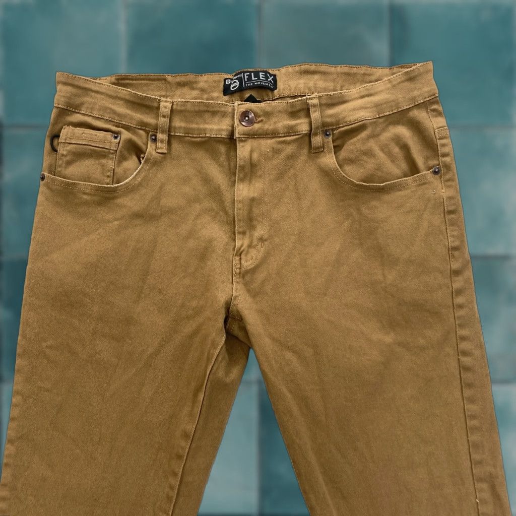 Southpole Southpole Jeans Slim Straight Denim 38x32 Brown Stretch CCLX Flex Mens Regular 38 Inseam 32in Brown Cotton Blend Spandex Straight Leg Jeans Size US 38 / EU 54 - 1 Thumbnail