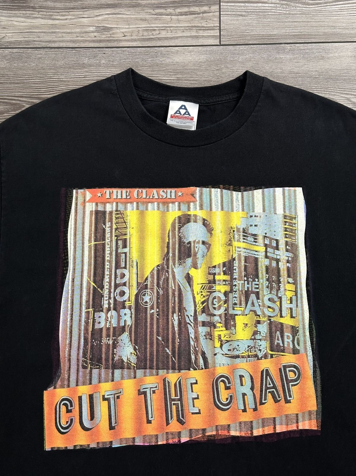 Band Tees Vintage Y2K The Clash Cut The Crap Band T Shirt Size US L / EU 52-54 / 3 - 2 Thumbnail