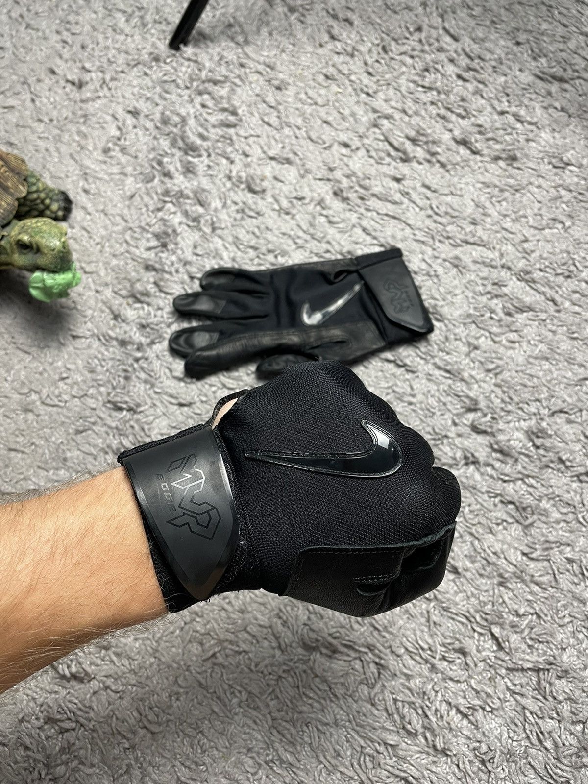 Nike Nike MVP Edge Baseball Gloves Black Swoosh Drill y2k Size ONE SIZE - 3 Thumbnail