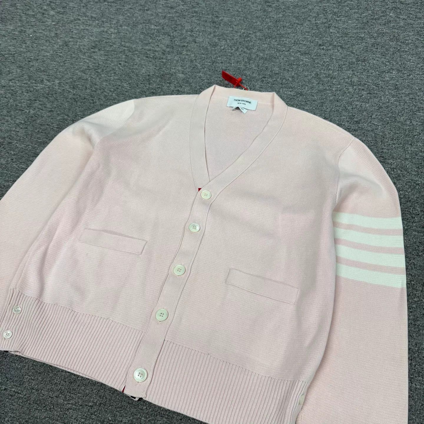 Thom Browne Thom Browne Classic 4-Bar Pink Knit Cardigan 0 99 new Size XS / US 0-2 / IT 36-38 - 4 Thumbnail