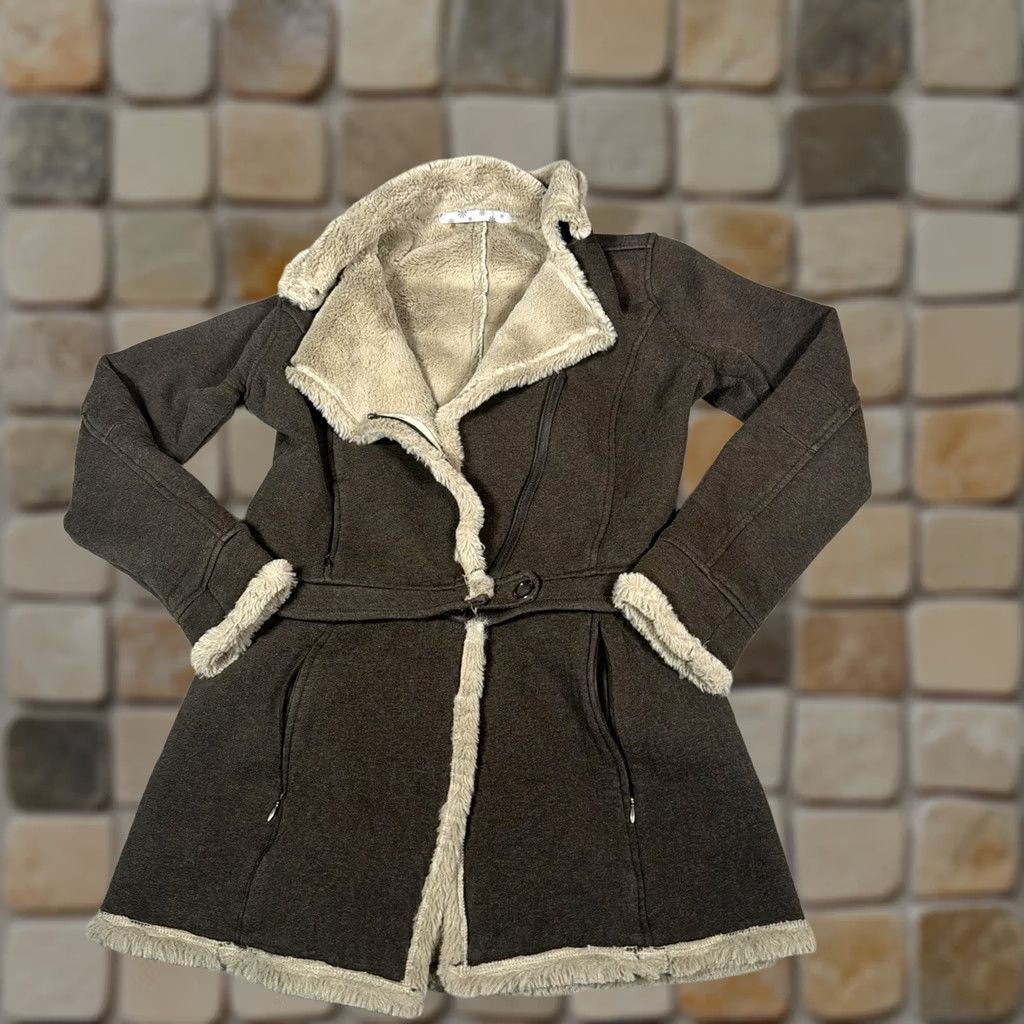 Athleta Athleta Jacket Womens Medium Brown Faux Suede Shearling Lined Convertible Motorcycle Jacket Size M / US 6-8 / IT 42-44 - 1 Thumbnail