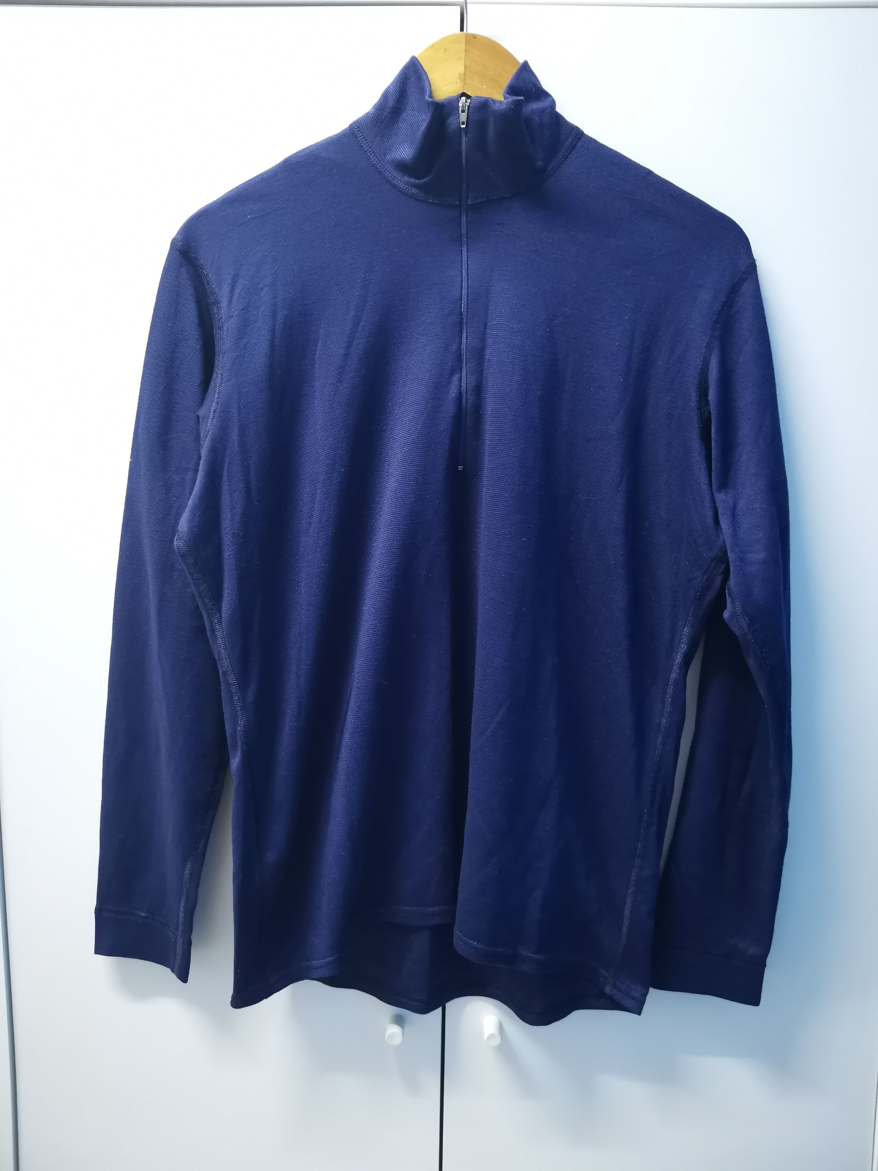 Patagonia Vintage Patagonia Capilene Long Sleeve Surf Sport Hiking Size US S / EU 44-46 / 1 - 1 Thumbnail