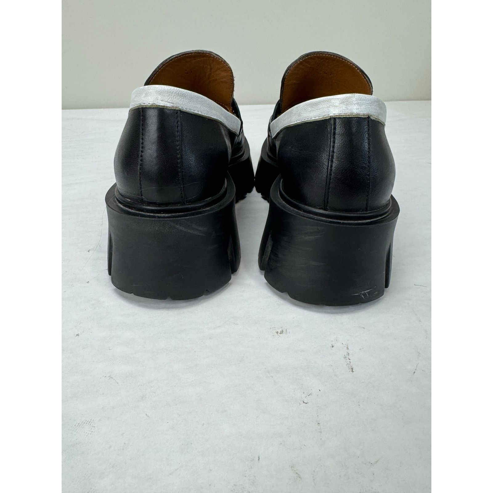 Other Akaada Mikki Black Brown Chunky Loafers Italy Leather Lug 41 Size US 10 / IT 40 - 8 Thumbnail