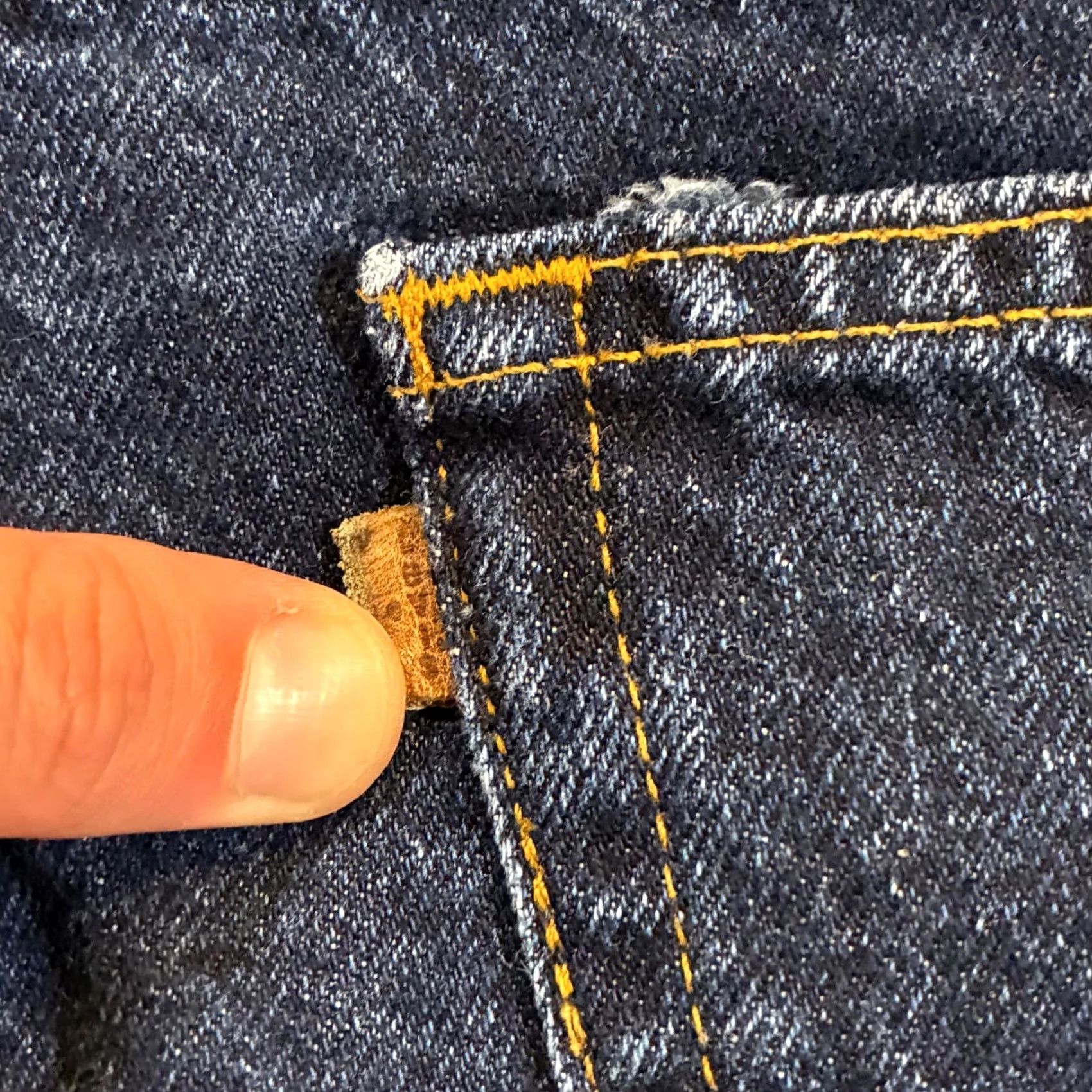 Levi's VINTAGE Levi's Jeans Men Two Horse Brand Dark Wash W50 Leather Tab 505 Classic Fit Denim Size US 34 / EU 50 - 4 Thumbnail