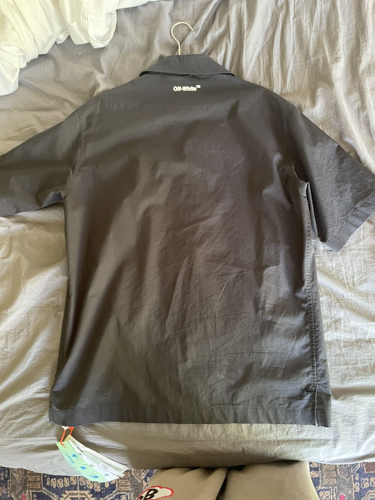 Off-White Off-white button up. Size US L / EU 52-54 / 3 - 6 Thumbnail
