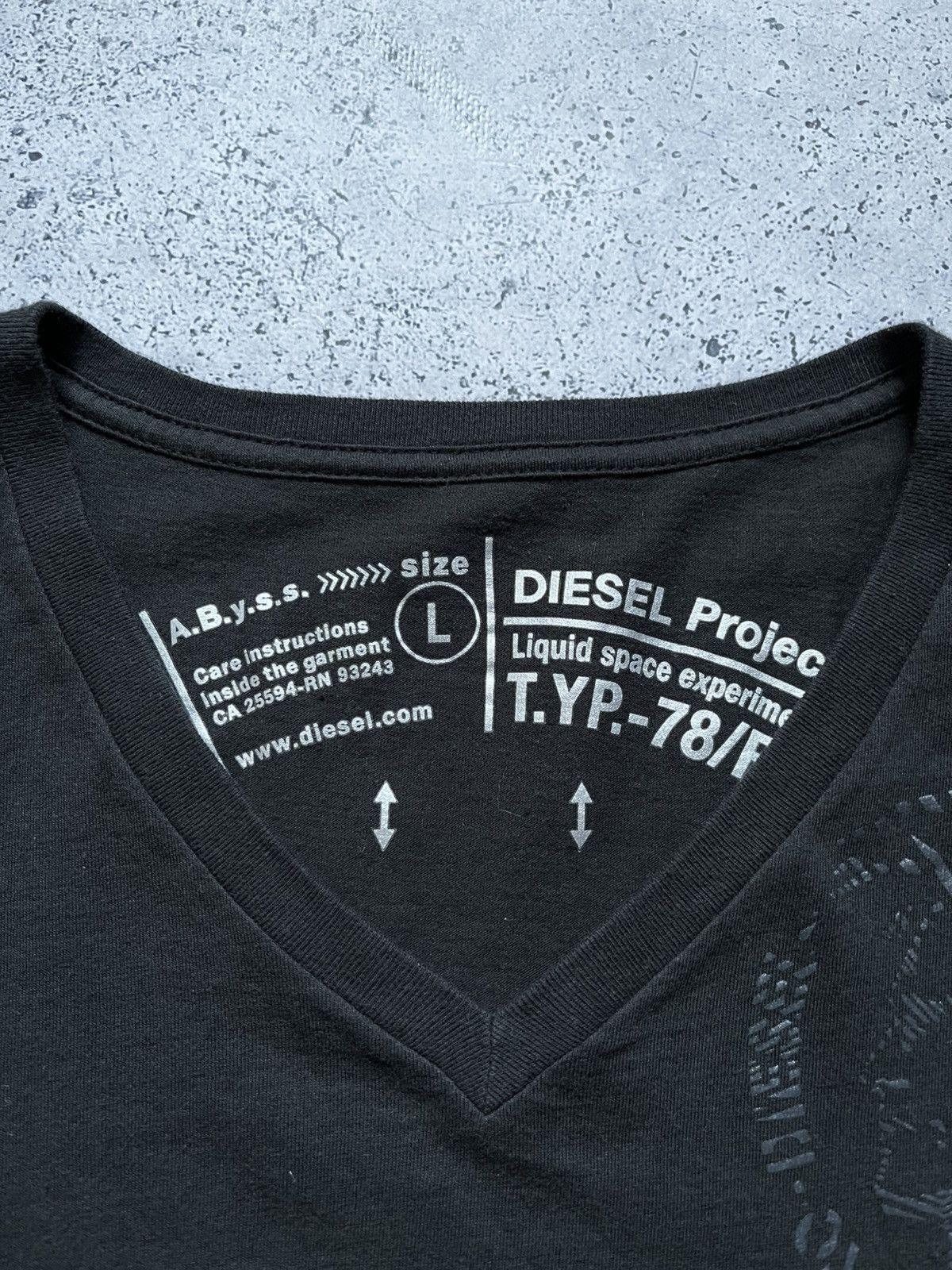 Diesel Vintage Diesel Long Sleeve V-neck Big Logo Black Size L Y2K Size US L / EU 52-54 / 3 - 4 Thumbnail