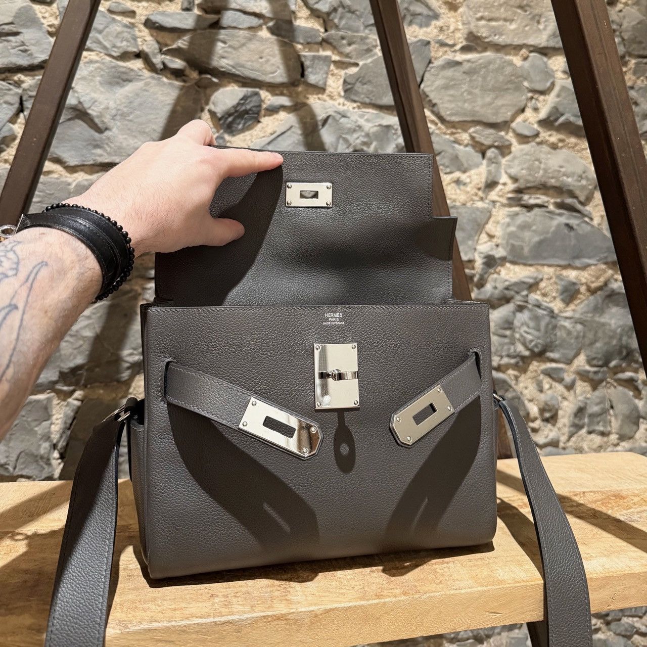 Hermes Hermès 2023 Vert de Gris Evercolor Kelly Messenger PM Bag Size ONE SIZE - 4 Thumbnail