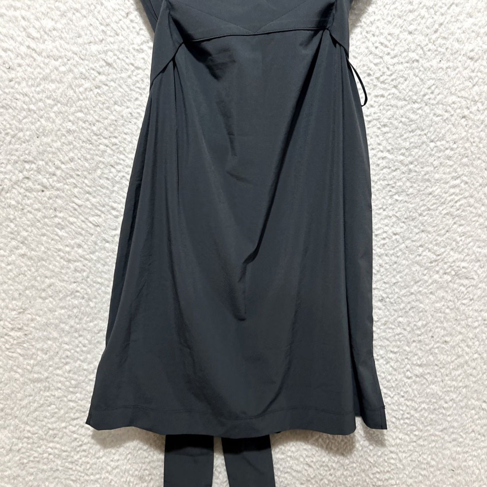 Athleta Athleta Dress Women Size 2 Strapless Black Sleeveless Pockets Anywhere Casual Everyday Knee Length Size XS / US 0-2 / IT 36-38 - 7 Thumbnail
