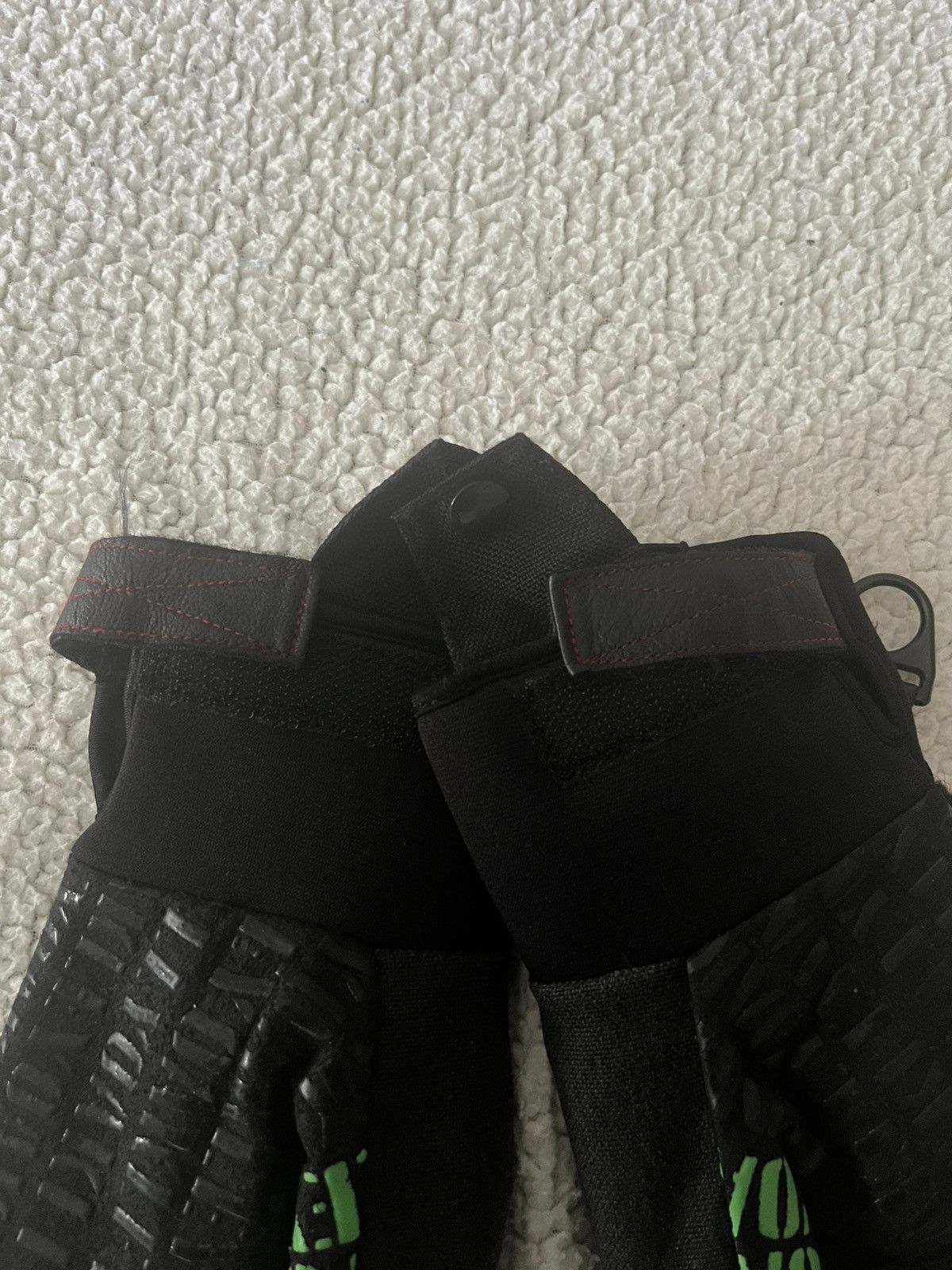 Oakley Oakley Vintage Gloves Size 28 - 7 Thumbnail