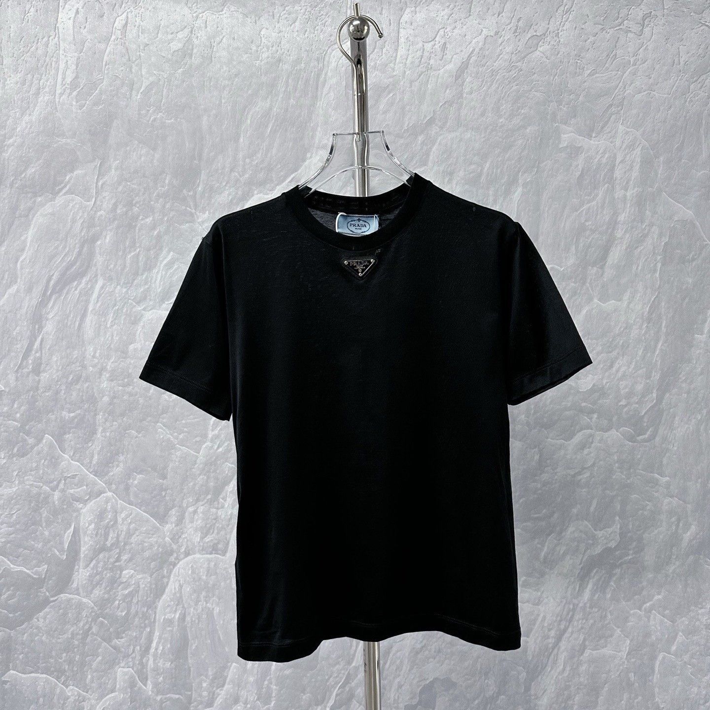 Prada Prada Triangle Steel Logo Short Sleeve XS Size US XS / EU 42 / 0 - 1 Thumbnail