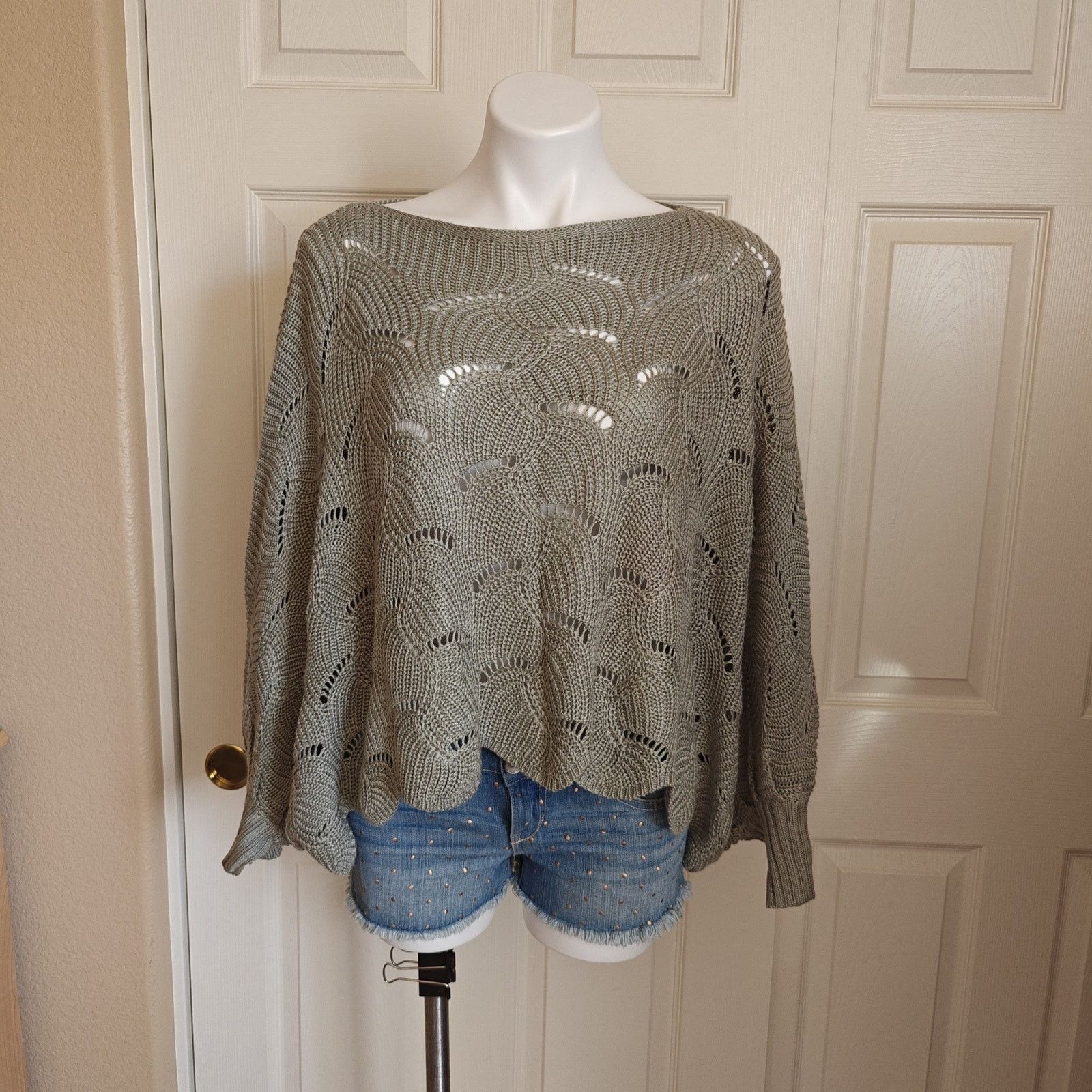 Anthropologie Moon & Madison open cable knit crop oversized sweater sz XS Size XS / US 0-2 / IT 36-38 - 1 Thumbnail