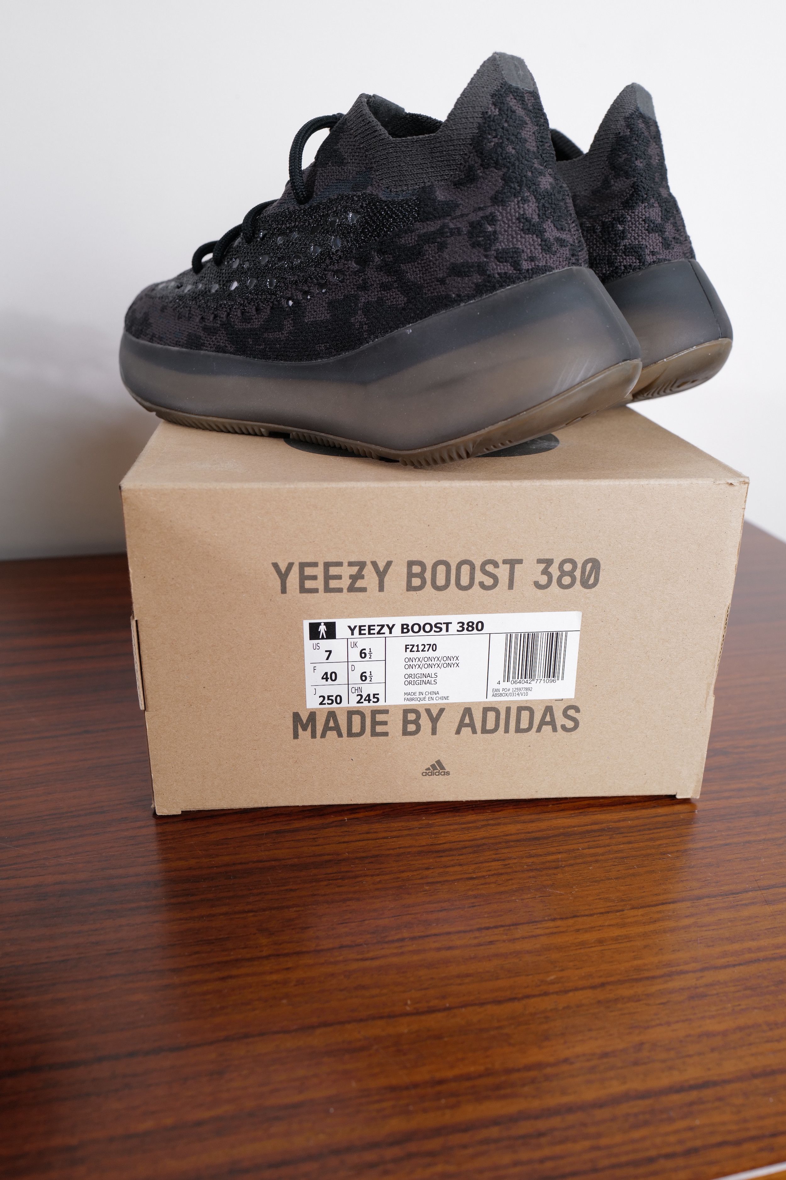 Yeezy BOOST 380 NEW Size US 7 / IT 37 - 16 Thumbnail
