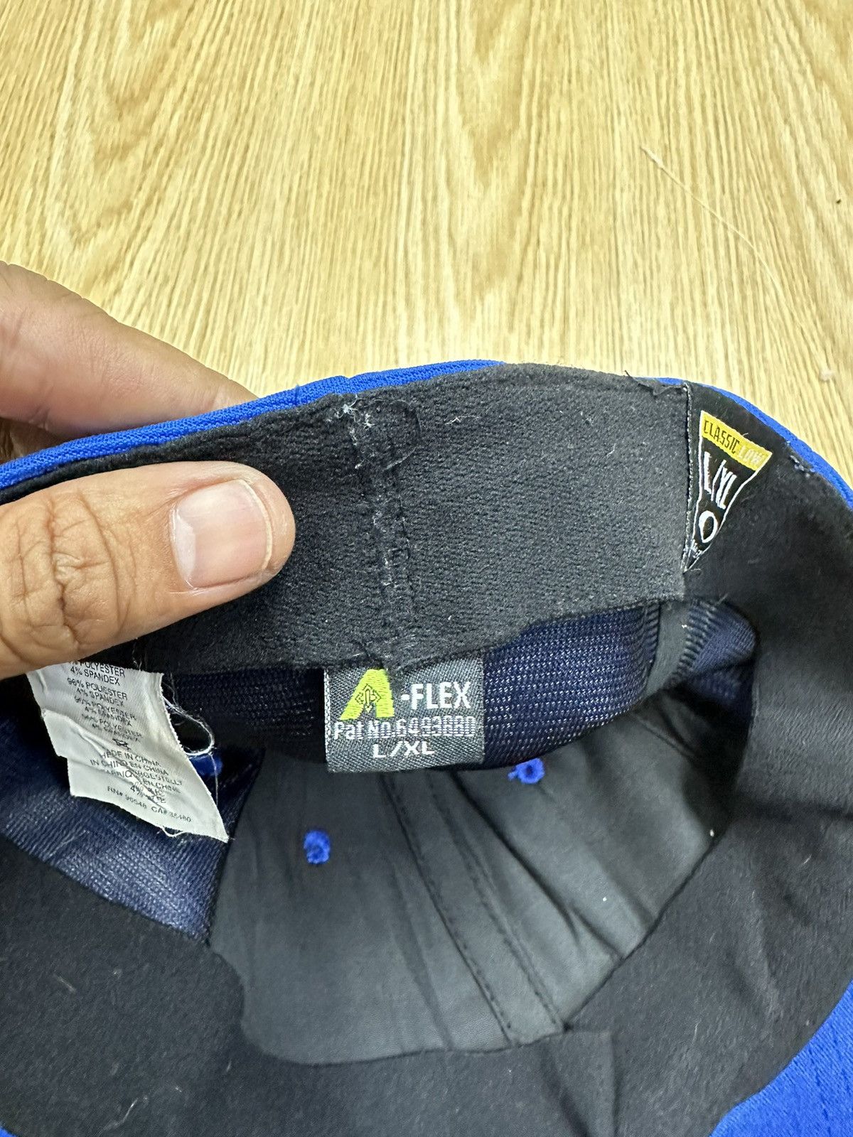 Vintage Oakley Cap Steel Logo