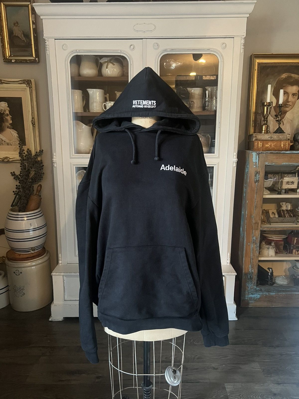 Vetements AW16 1/50 Adeliade anniversary Hoodie