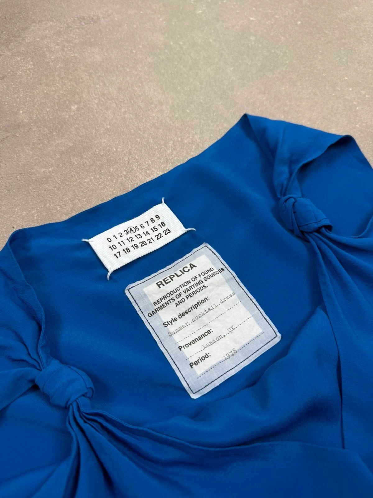 Maison Margiela Maison Margiela Replica dresse archive street wear old money Size S / US 4 / IT 40 - 6 Thumbnail