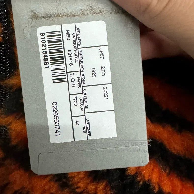Balenciaga Balenciaga Tiger Print Fleece Zip-Up Jacket Size US S / EU 44-46 / 1 - 5 Thumbnail