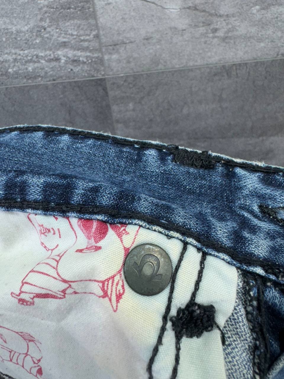 True Religion True Religion Vintage Blue Jeans Denim Black Stitching Size US 34 / EU 50 - 18 Thumbnail