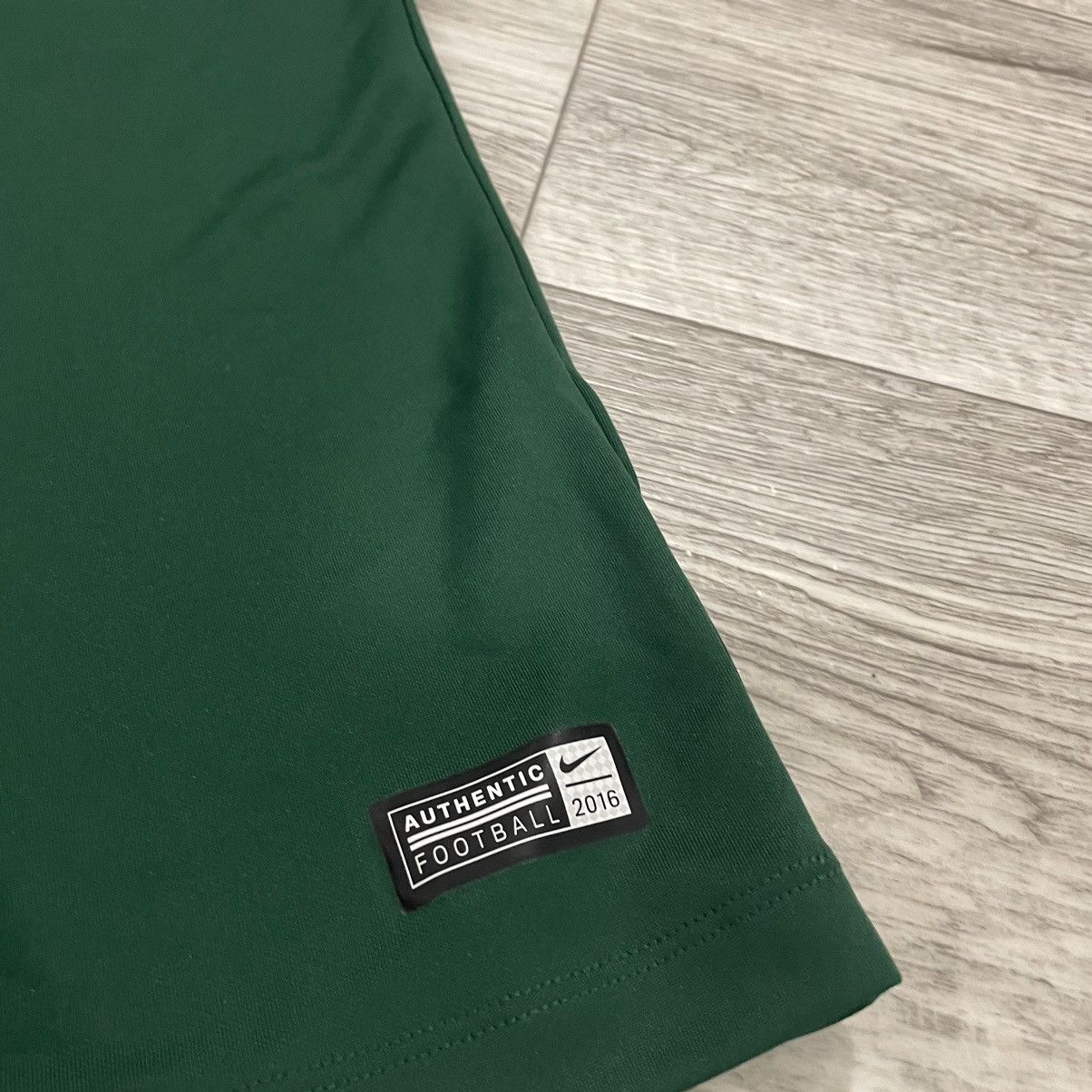 Vintage Nike HASAN 3 Saudi Arabia 🇸🇦 tee shirt jersey match Size US S / EU 44-46 / 1 - 3 Thumbnail