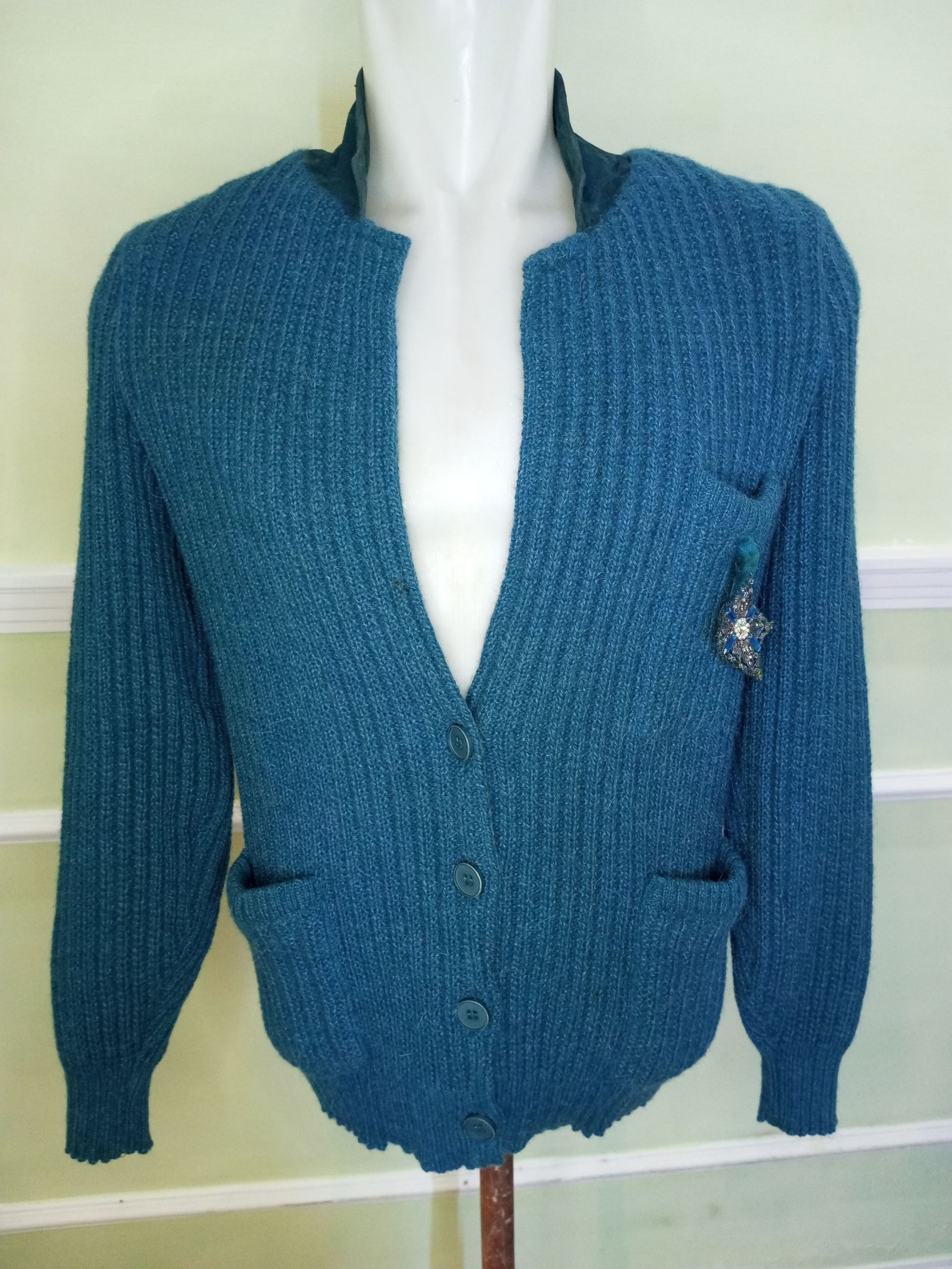 Les Copains Les Copains 100% Cashmere Cardigan Size US M / EU 48-50 / 2 - 1 Thumbnail
