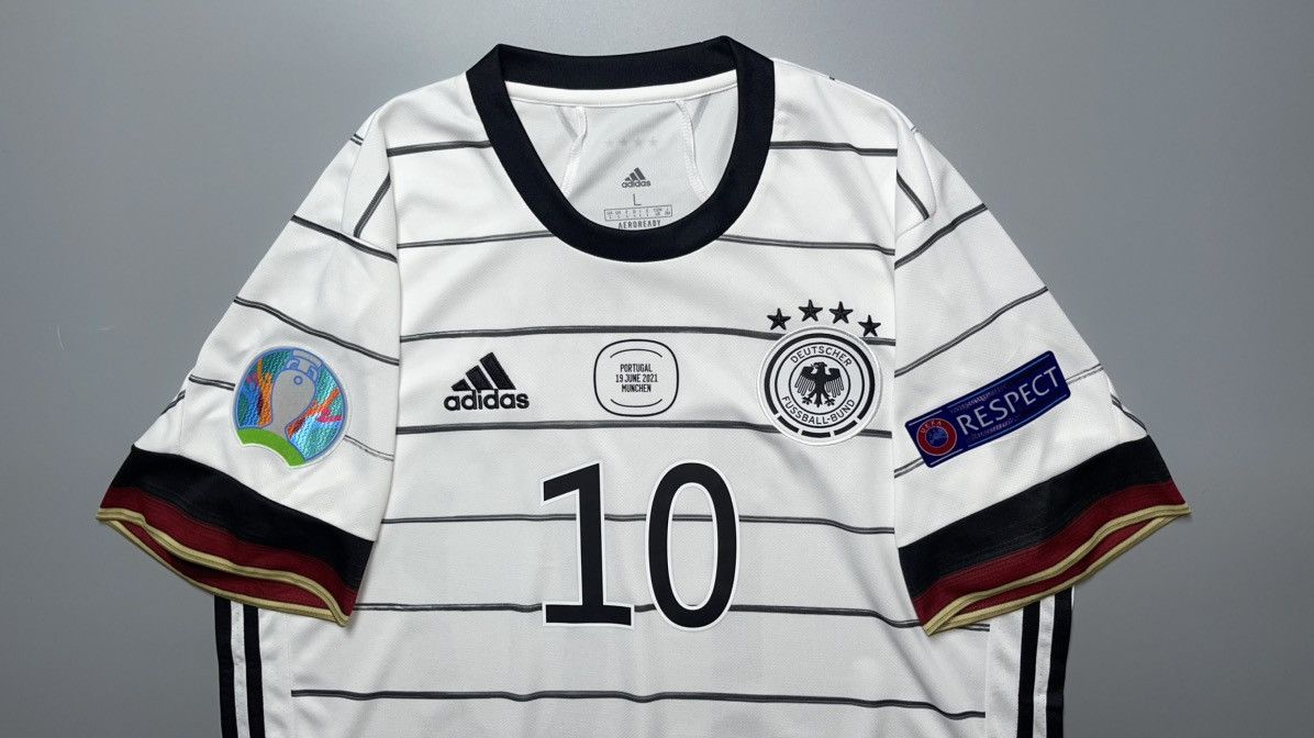 Adidas GERMANY ADIDAS 2020 EURO FOOTBALL HOME JERSEY #10 GNABRY Size US L / EU 52-54 / 3 - 3 Thumbnail