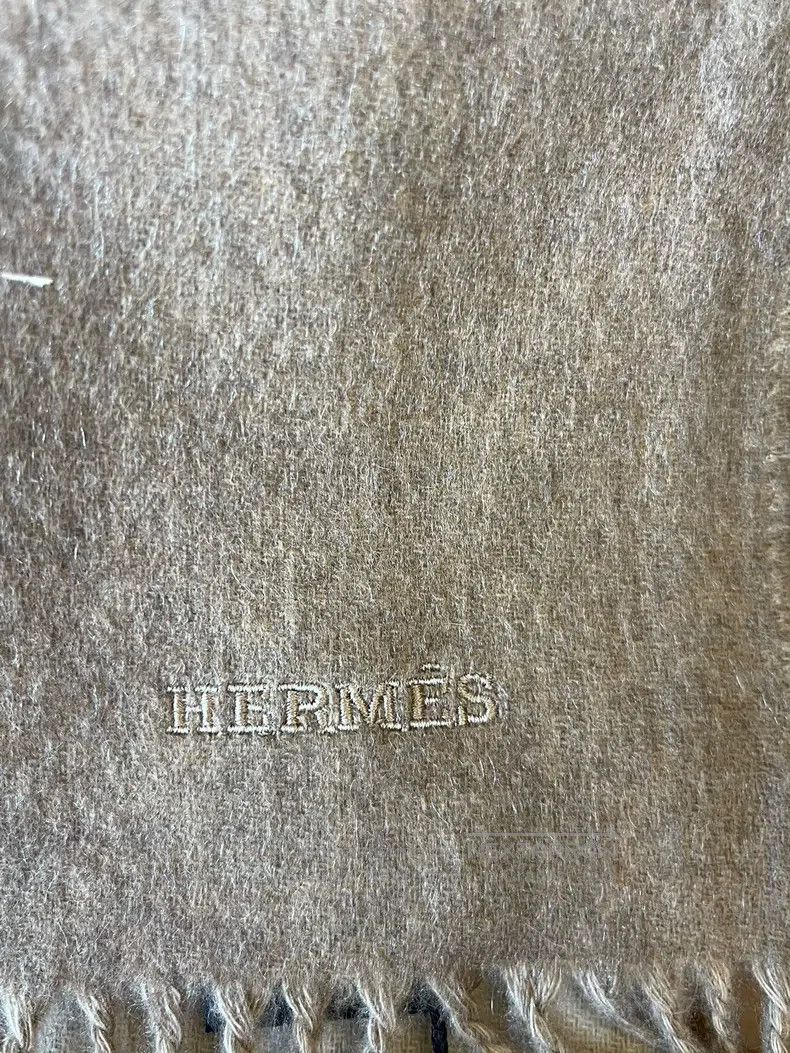 Hermes Hermes 100% cashmere scarf Size ONE SIZE - 2 Thumbnail