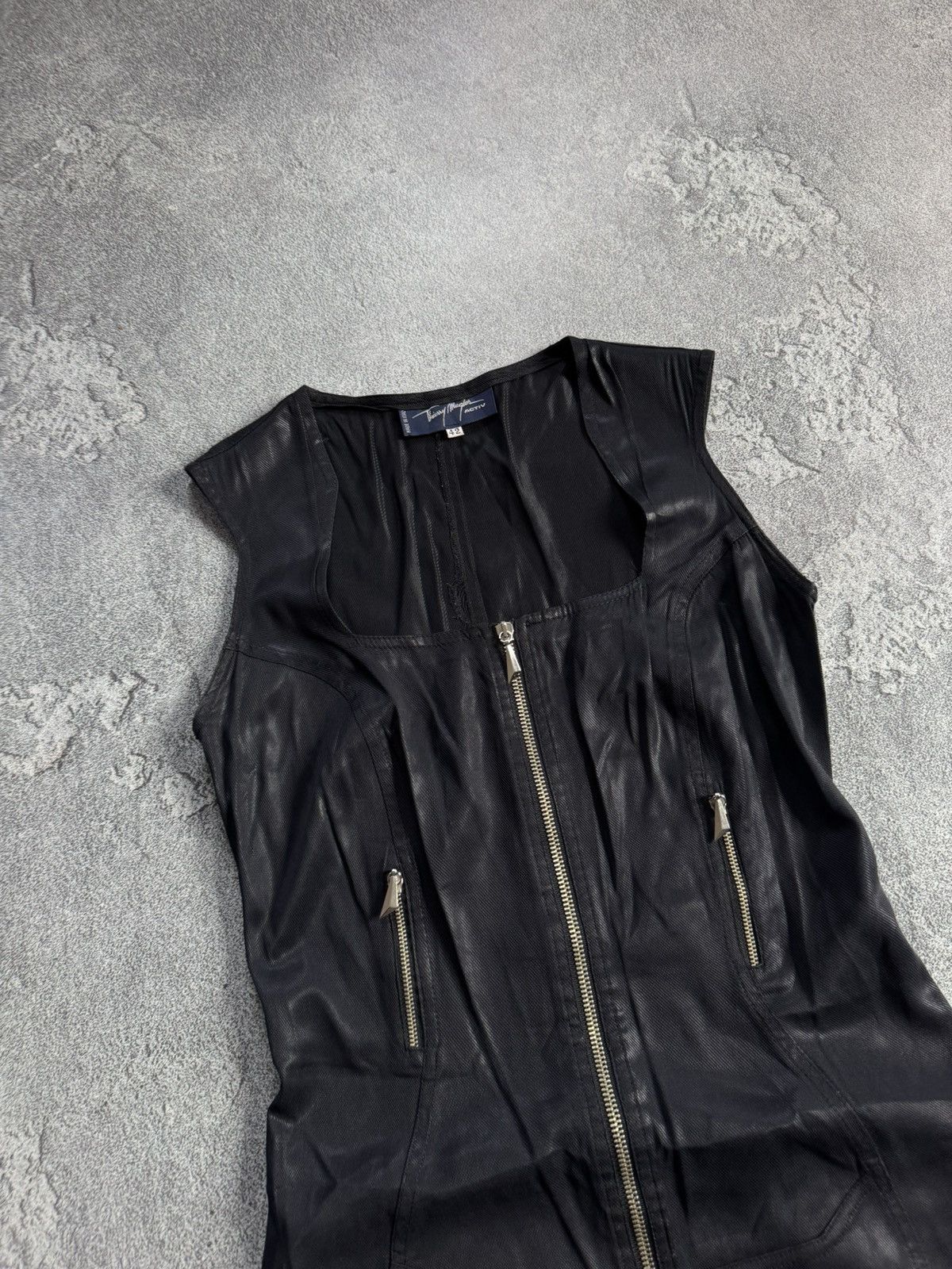 Thierry Mugler Thierry Mugler 42size retro vintage dress 👗 full zip Size M / US 6-8 / IT 42-44 - 3 Thumbnail