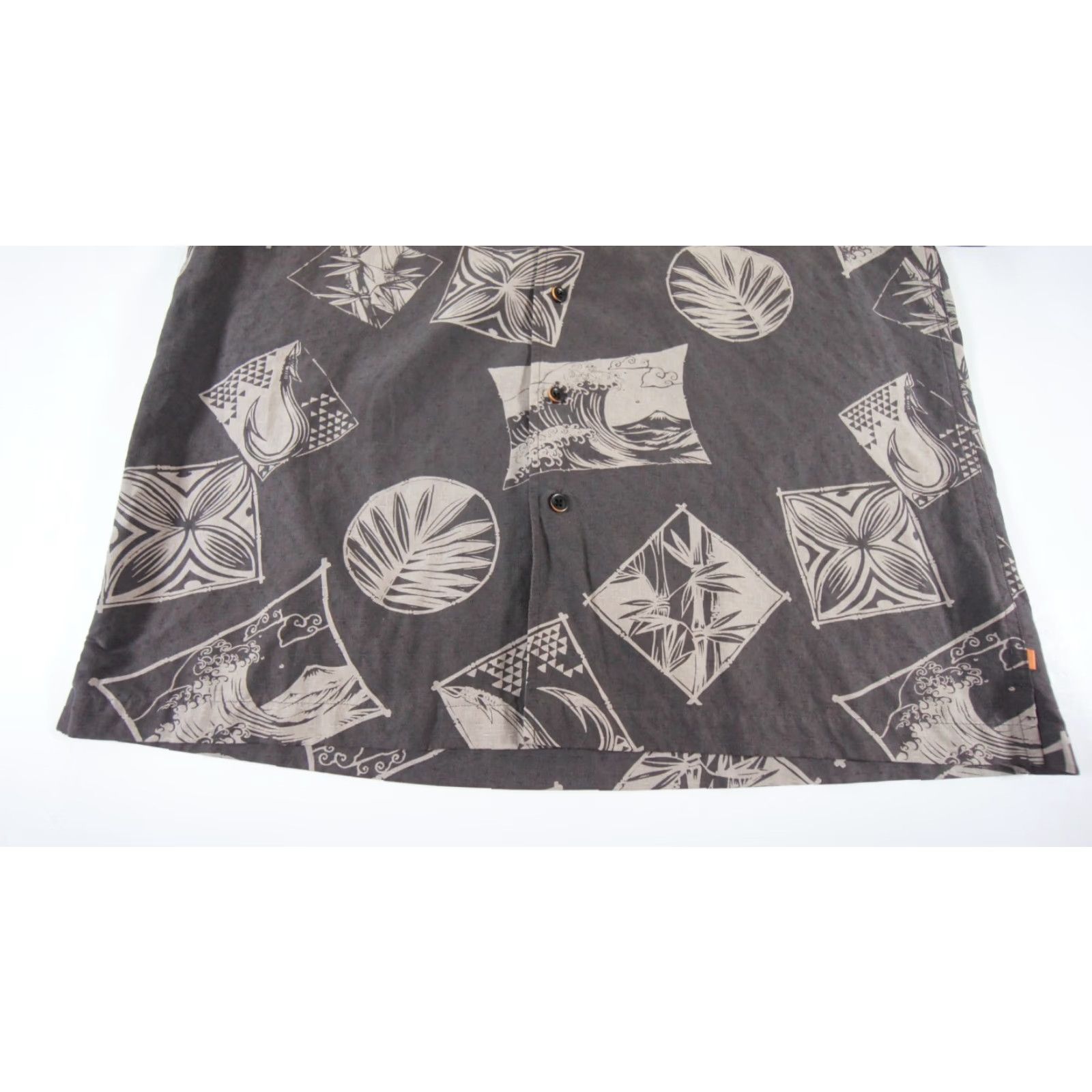 Quiksilver VINTAGE Quiksilver Men’s Hawaiian Shirt Short Sleeve Button Up Classic Cotton Silk Gray L Size US L / EU 52-54 / 3 - 3 Thumbnail