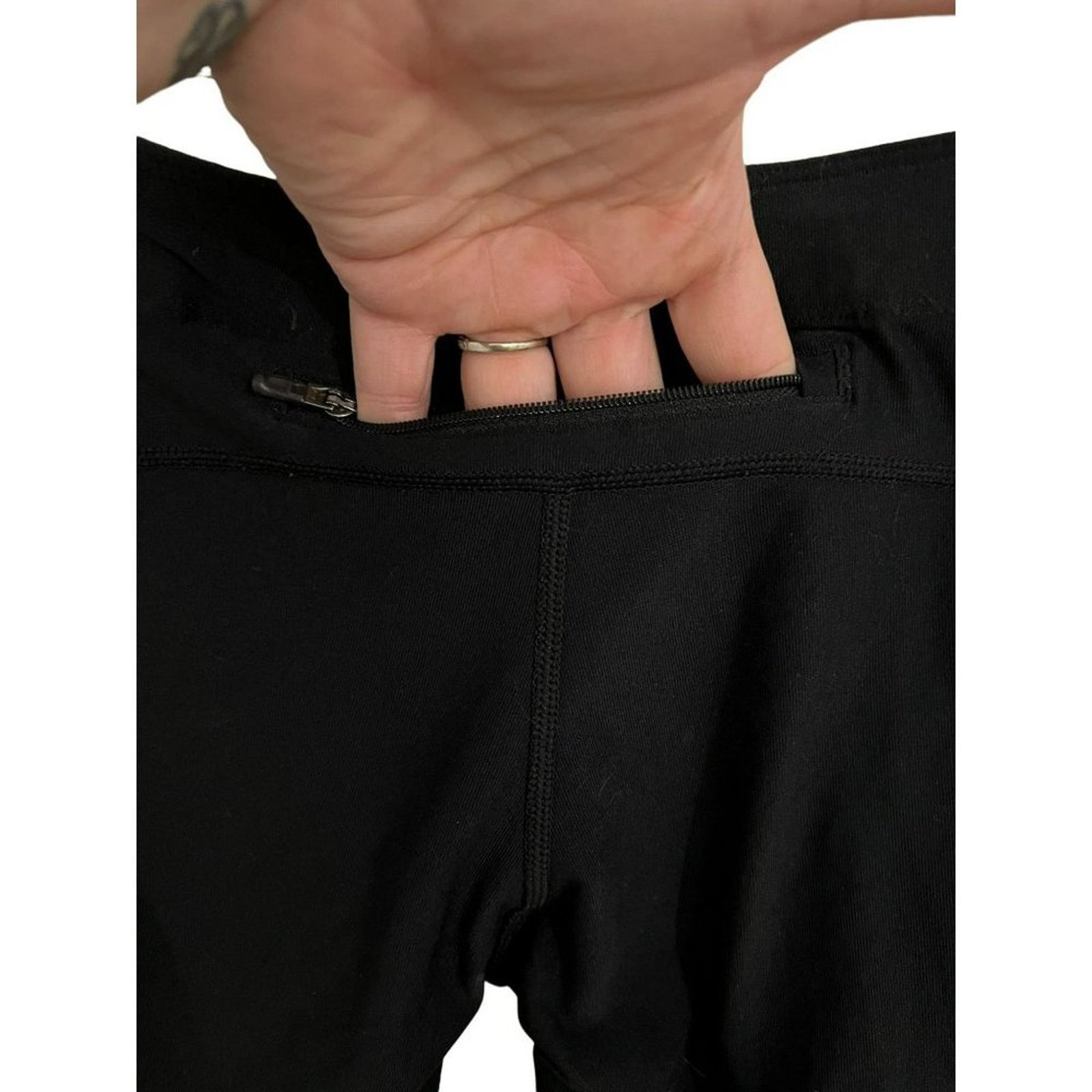 Nike NIKE Womens Dri-Fit Tech Capris Running Pants 695386 Xsmall Size 25" / US 0 / IT 36 - 4 Thumbnail