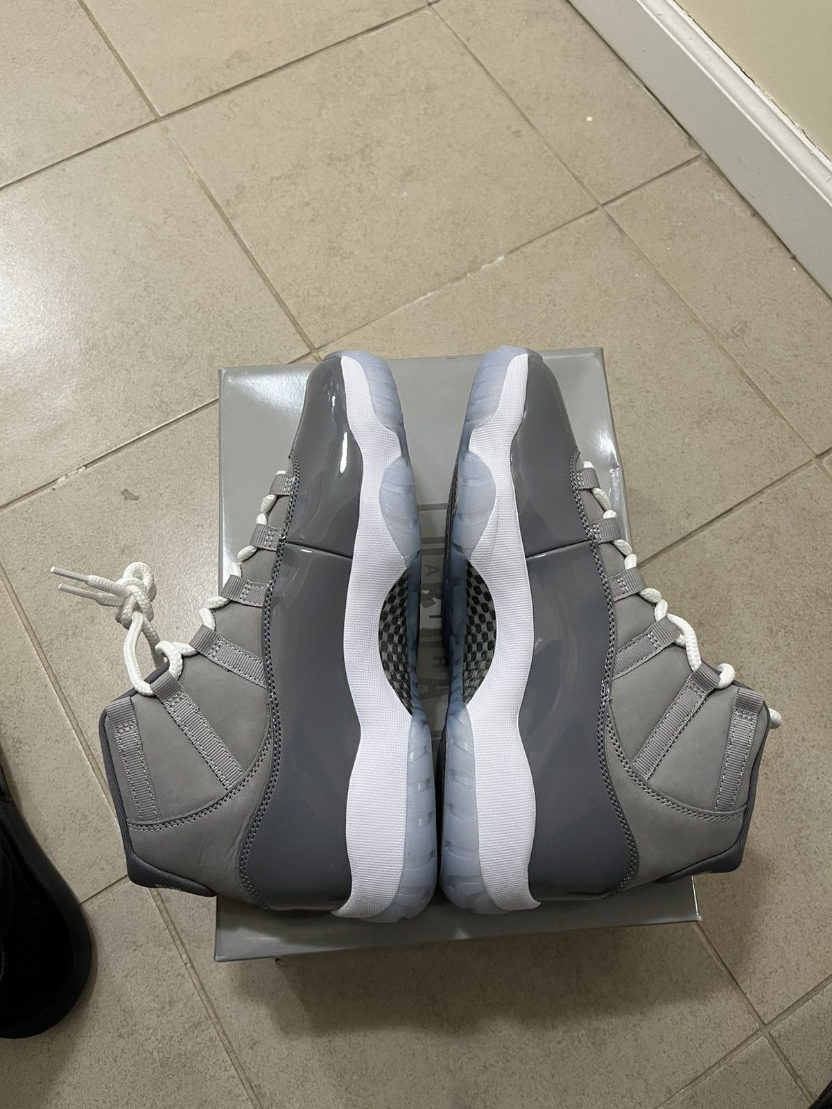 Jordan Brand Jordan 11 Retro Cool Grey Sz 10us Size US 10 / EU 43 - 12 Thumbnail