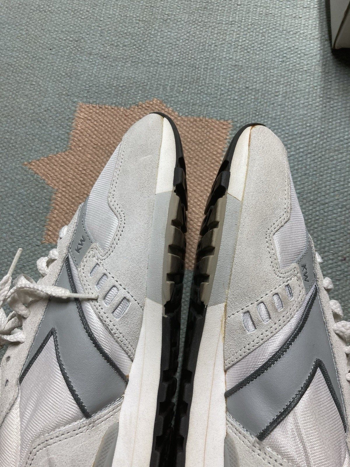 Vintage 1980s brooks running shoes Axiom KW NOS white gray men’s 10 Size US 10 / EU 43 - 5 Thumbnail