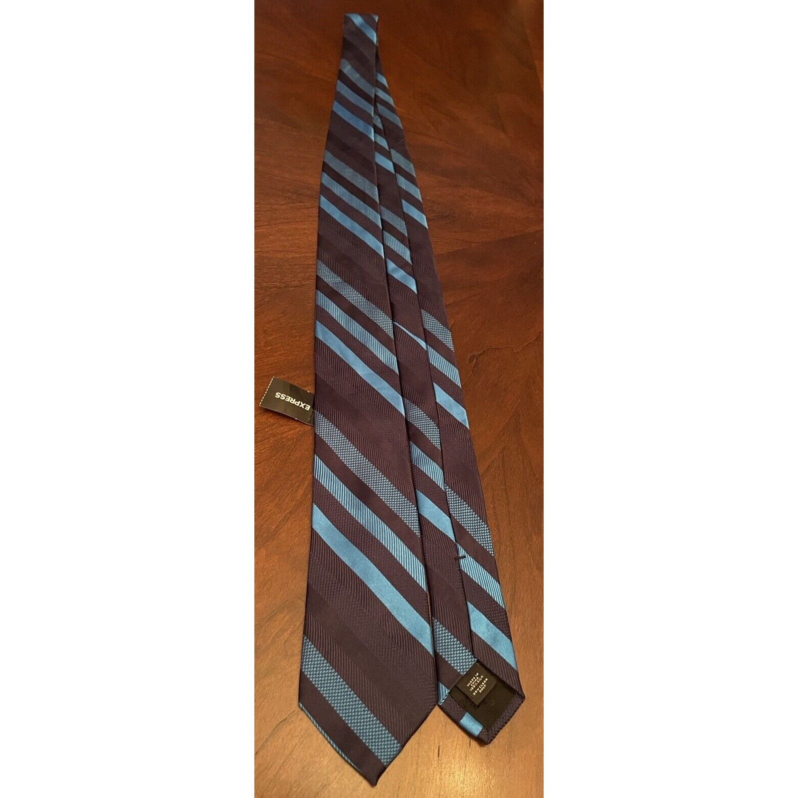 Express Express Blue 100% Silk Men’s Neck Tie Made In China Size ONE SIZE - 3 Thumbnail