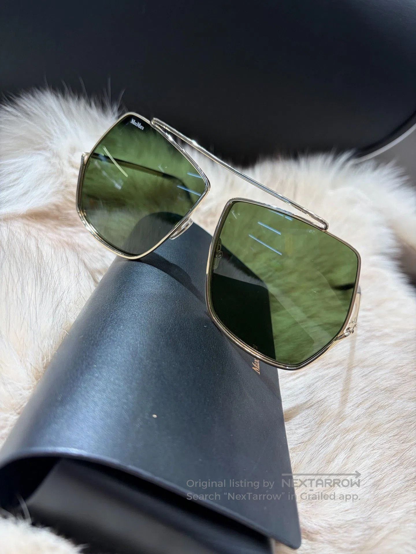 Max Mara Max Mara Oversized Fashion Sunglasses. Size ONE SIZE - 1 Thumbnail
