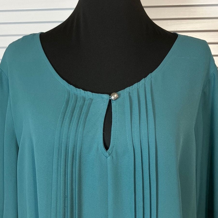 Avenue Avenue Boho Teal Keyhole ¾ Bell Sleeve Tunic Blouse 18/20 Size XXL / US 16-18 / IT 52-54 - 4 Thumbnail