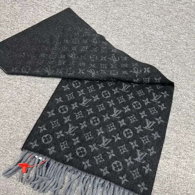 Louis Vuitton Louis Vuitton Gradient full print presbyopic wool scarf 250 Size ONE SIZE - 2 Thumbnail