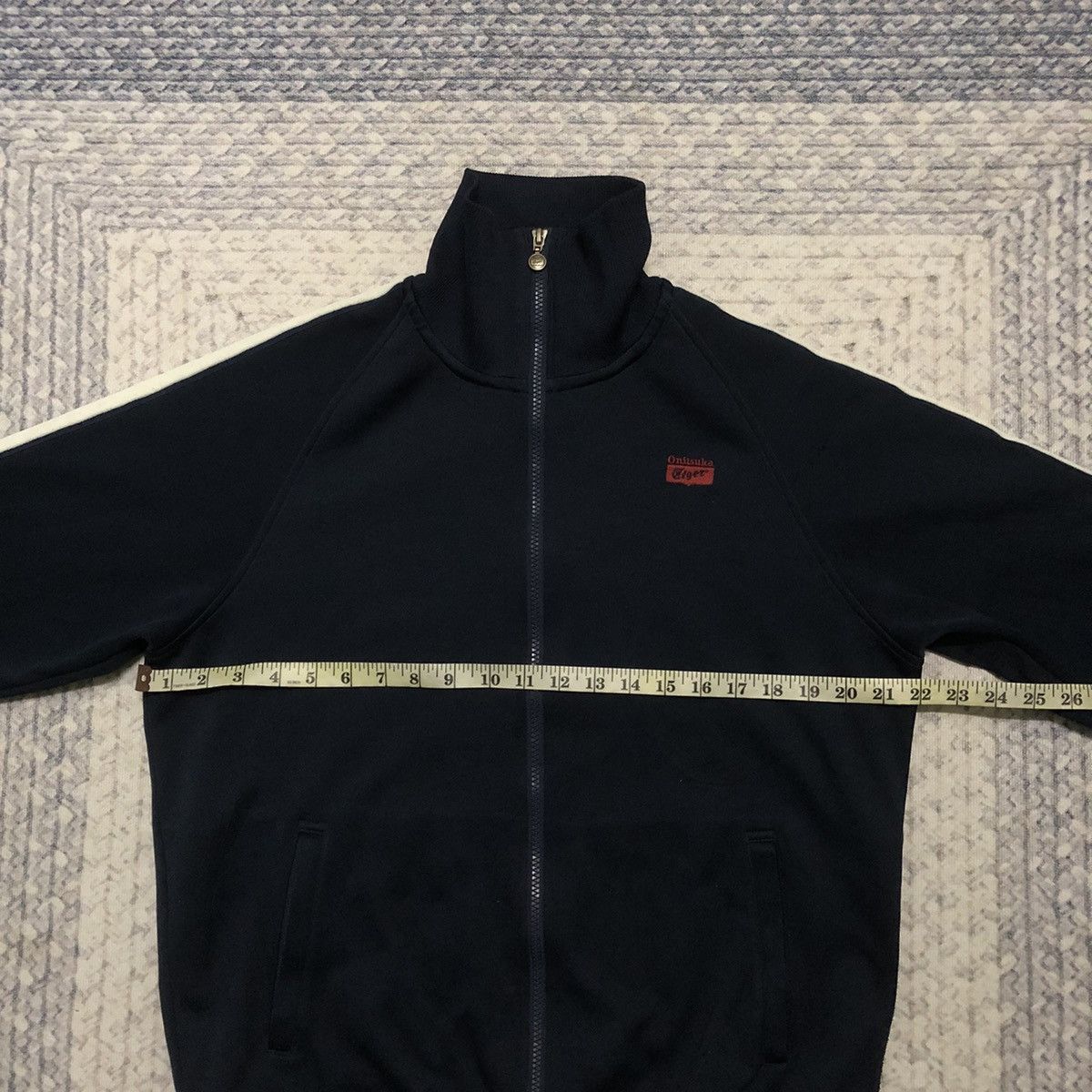 Asics × Japanese Brand × Onitsuka Tiger Rare Distressed Onitsuka Tiger Big Logo Tracktop Jacket Size US L / EU 52-54 / 3 - 17 Thumbnail