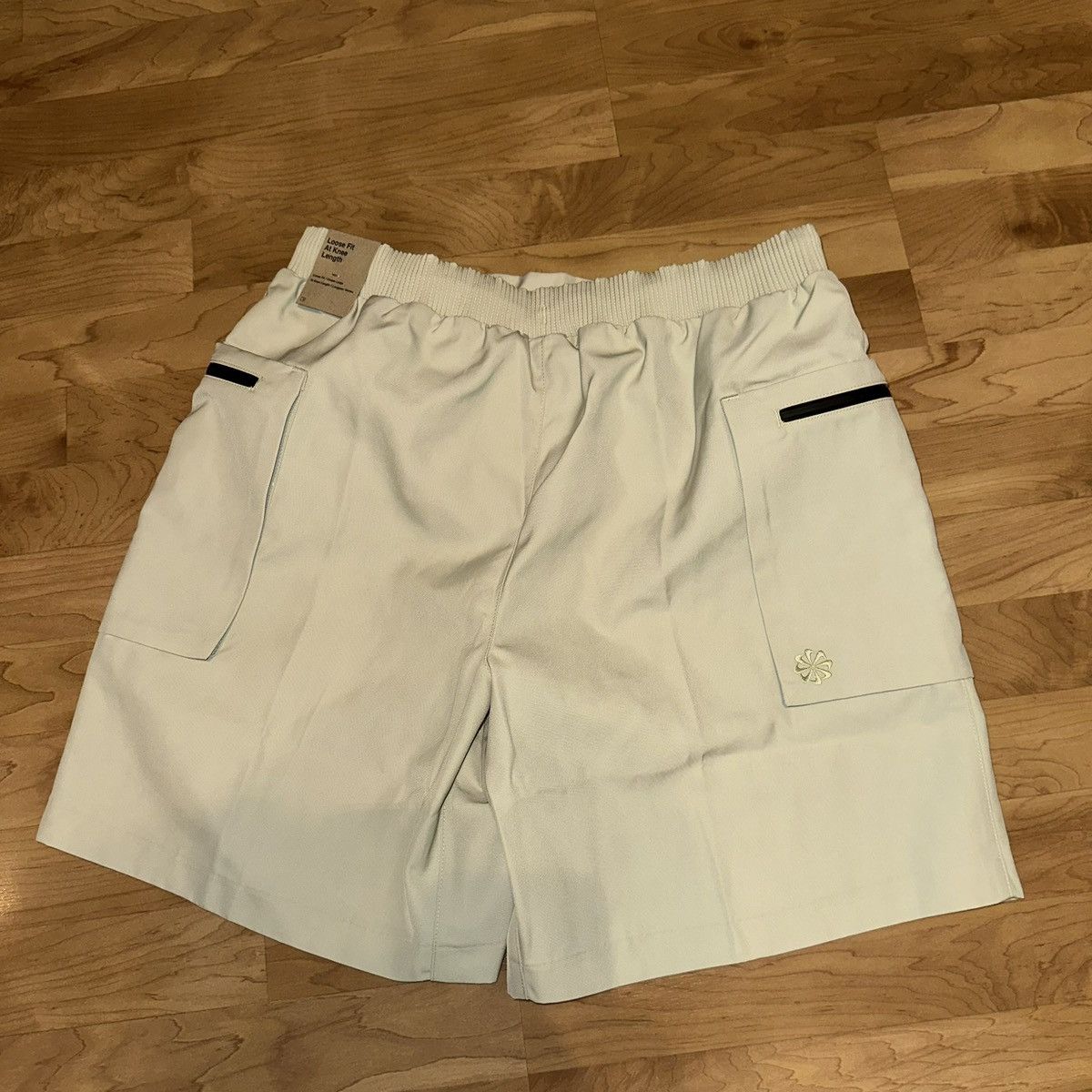 Nike Nike Sportswear Tech Pack Green Woven Utility Shorts M Size US 33 - 8 Thumbnail