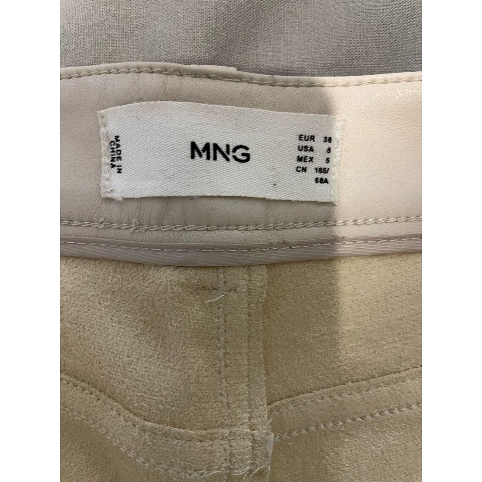 Mango Mango - High Waist Straight Leg Faux Leather / cream / Sz 6 Size 28" / US 6 / IT 42 - 7 Thumbnail