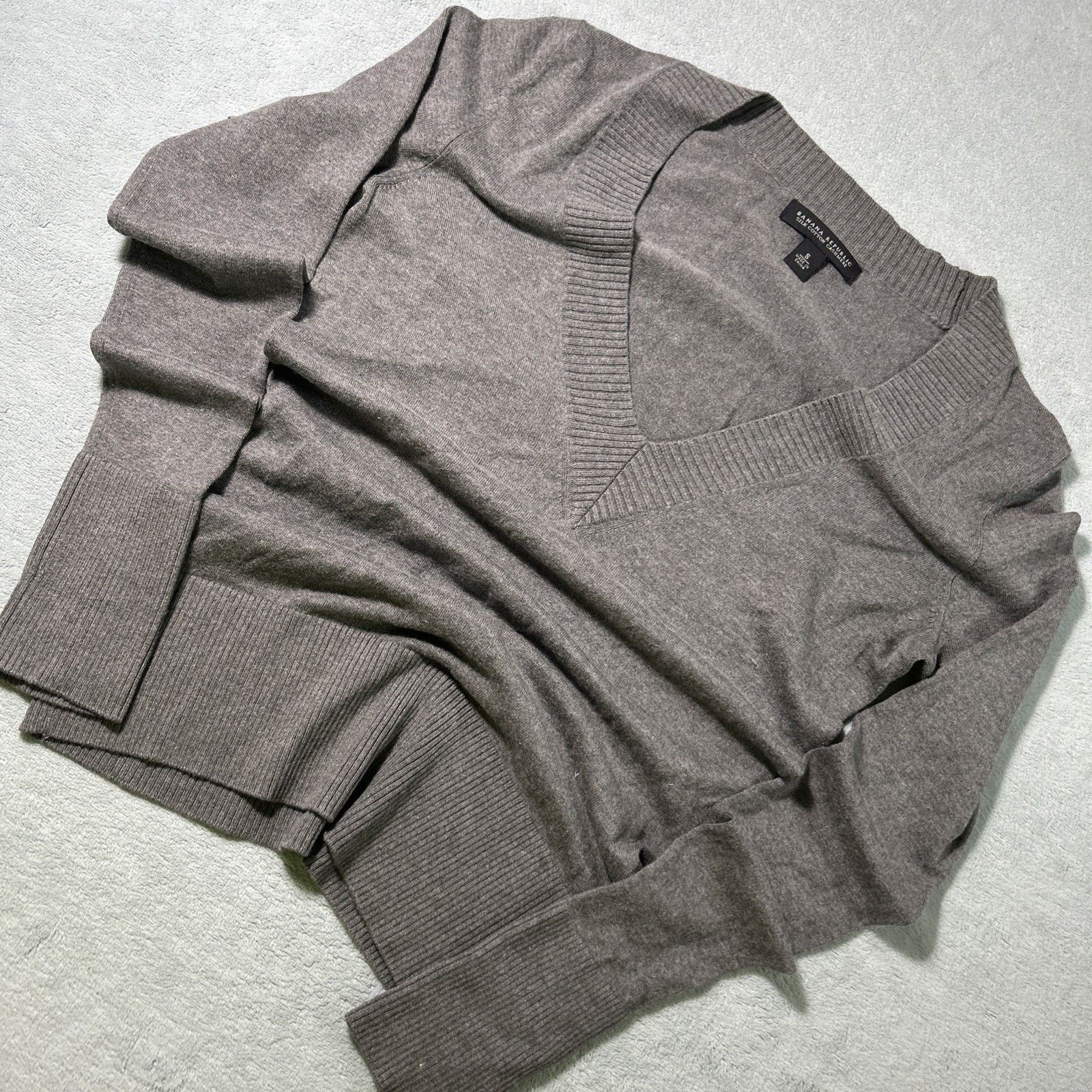 Banana Republic Luxury Blend Wool Silk Cashmere Cable Knit Sweater Small Size S / US 4 / IT 40 - 1 Thumbnail