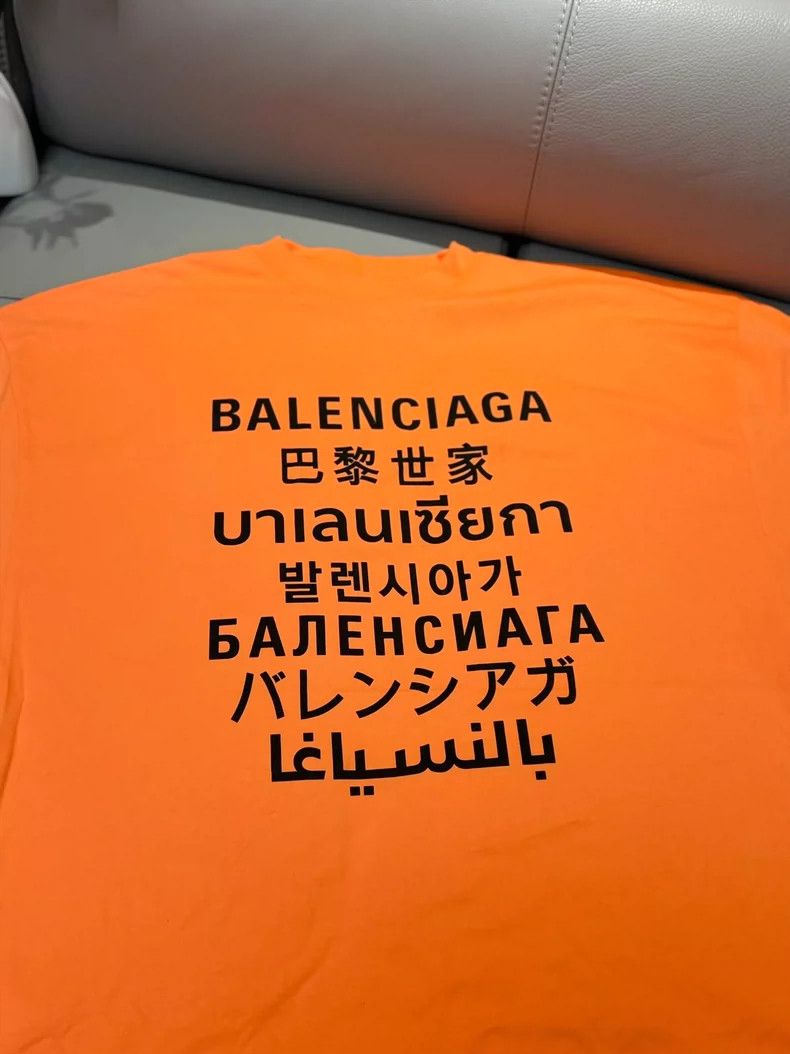 Balenciaga Balenciaga Orange Seven Language short sleeves 2505-Nextarr Size US S / EU 44-46 / 1 - 2 Thumbnail