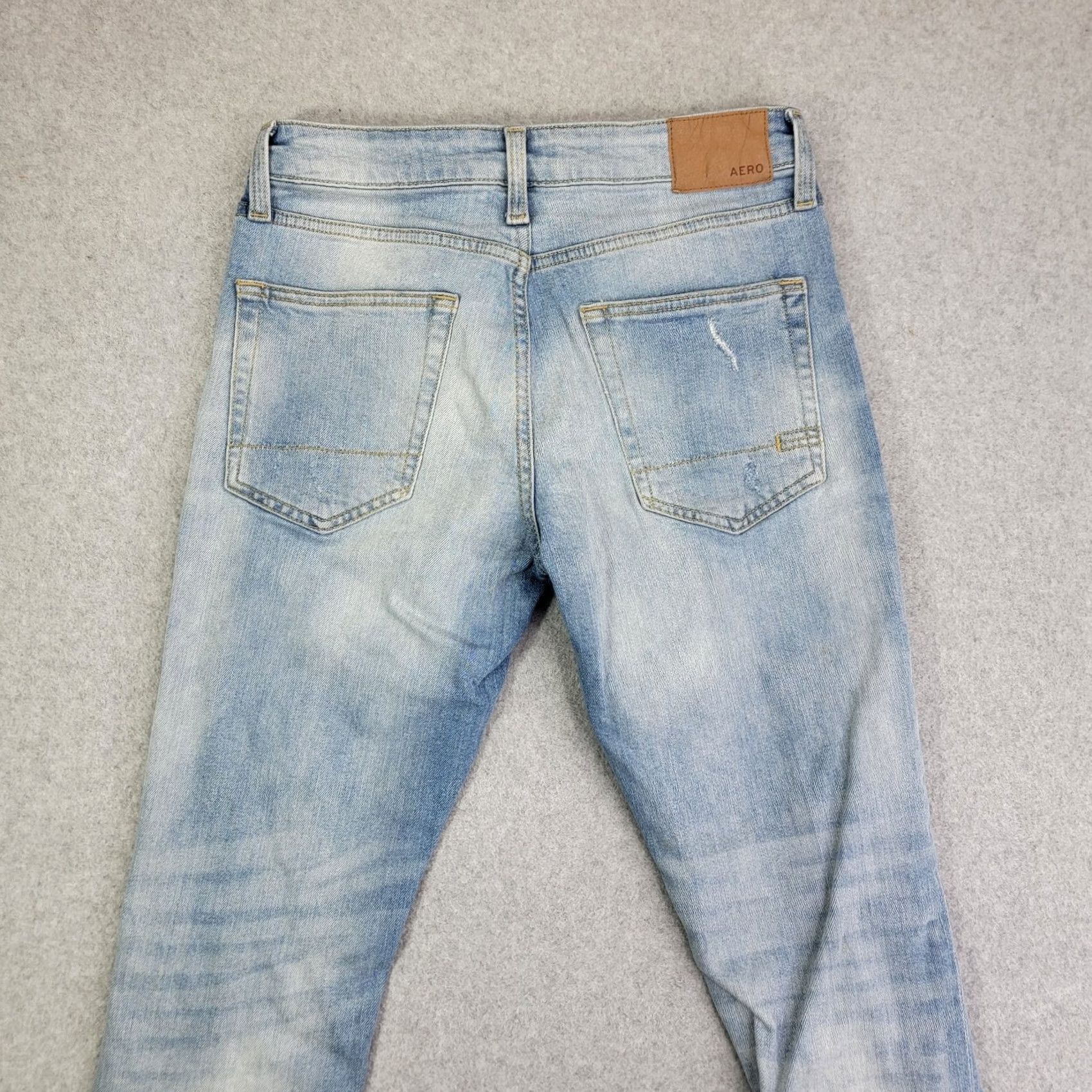 Vintage Aéropostale Jeans Women's 27 / 28 Blue Light Wash Athletic Skinny Distressed y2k Jeans Size 27" / US 4 / IT 40 - 7 Thumbnail