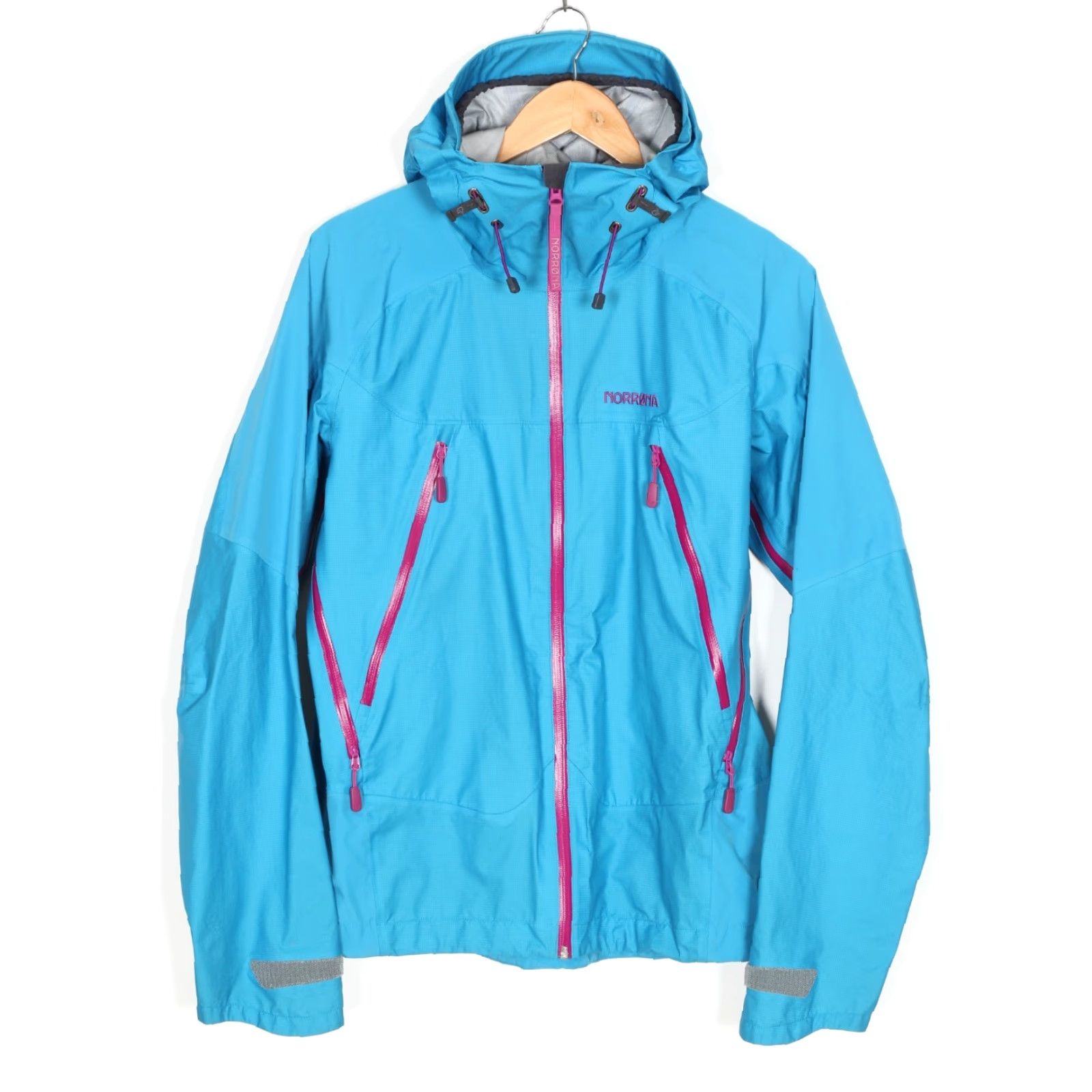 Vintage NORRONA Falketind Dri3 Jacket Women Size L Hooded Waterproof Hiking Outdoor Jacket Size L / US 10 / IT 46 - 2 Thumbnail